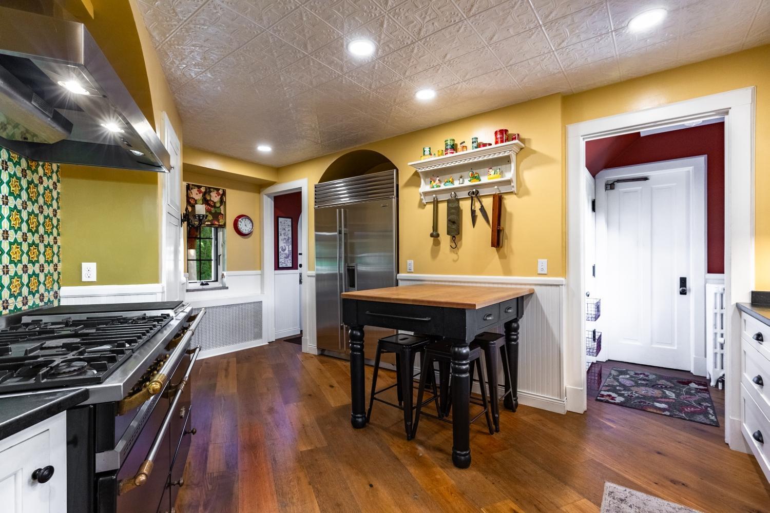 Winona, Minnesota, 55987, United States, 6 Bedrooms Bedrooms, ,6 BathroomsBathrooms,Residential,Active,1926925