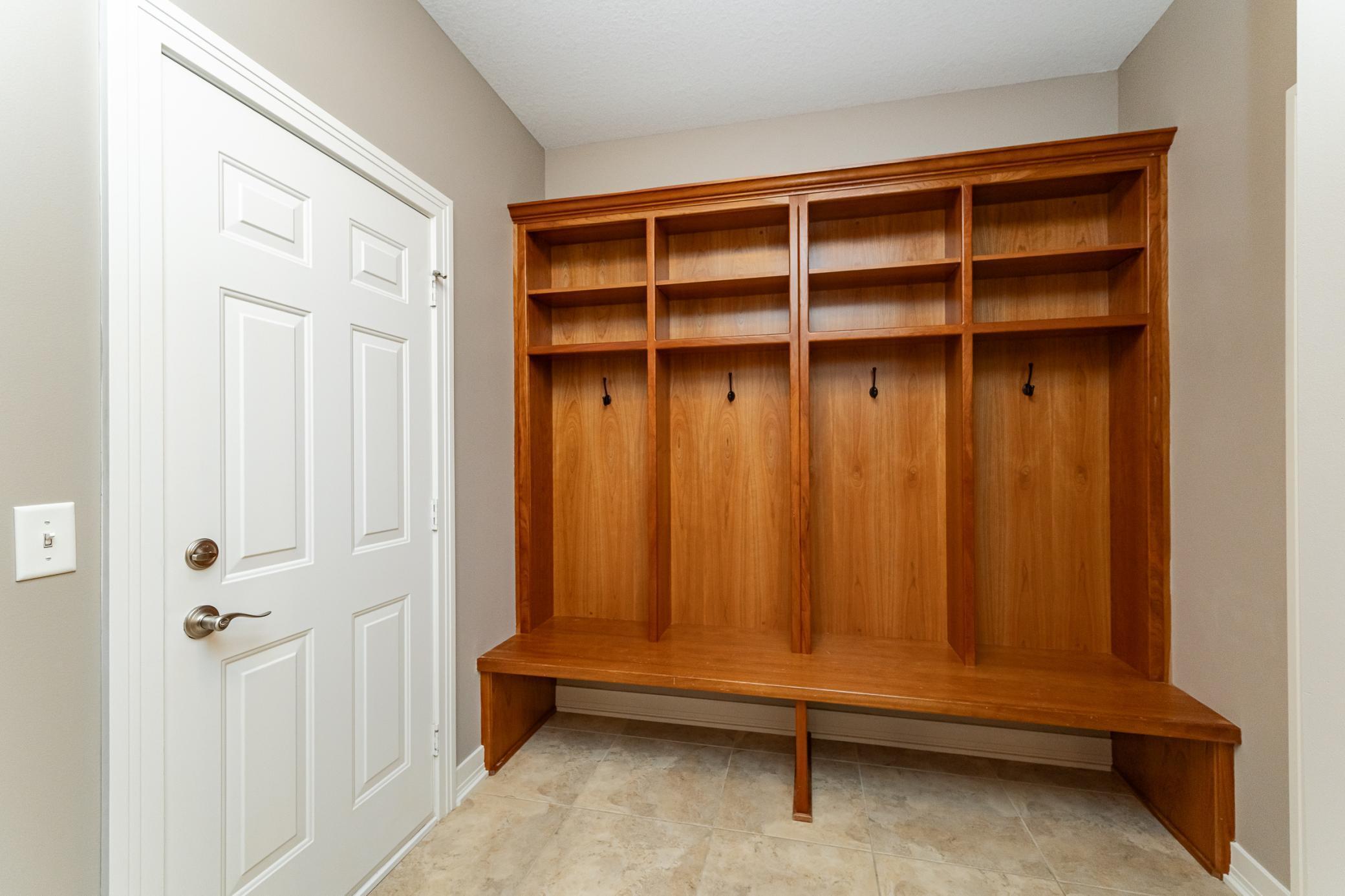 Rochester, Minnesota, 55902, United States, 6 Bedrooms Bedrooms, ,4 BathroomsBathrooms,Residential,Active,1888994