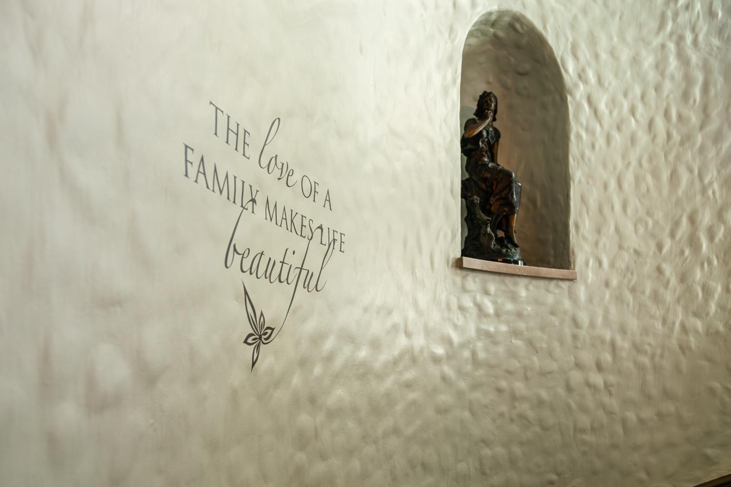 Winona, Minnesota, 55987, United States, 6 Bedrooms Bedrooms, ,6 BathroomsBathrooms,Residential,Active,1926925