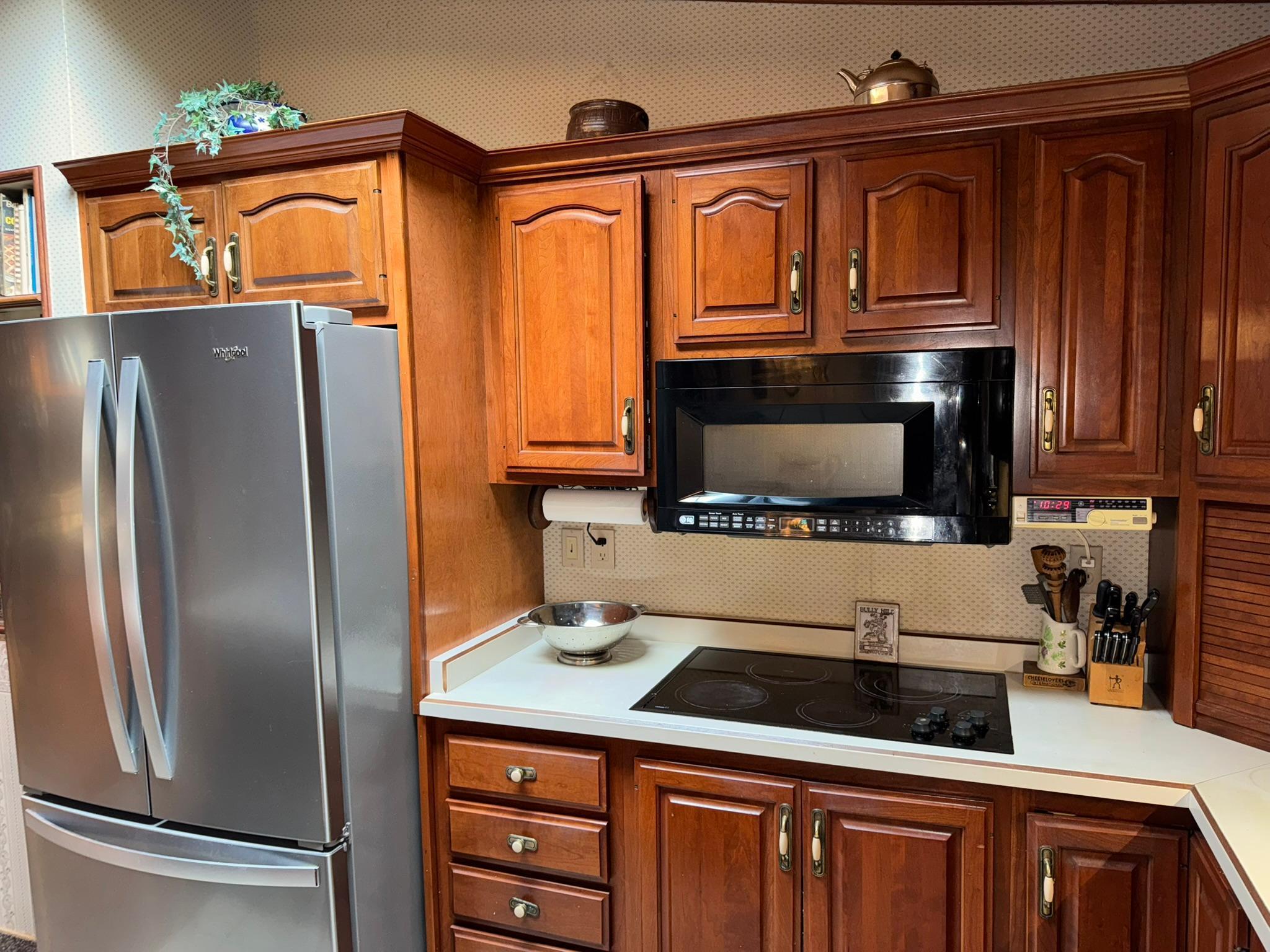 Silver Bay, Minnesota, 55614, United States, 3 Bedrooms Bedrooms, ,3 BathroomsBathrooms,Residential,Active,1953979