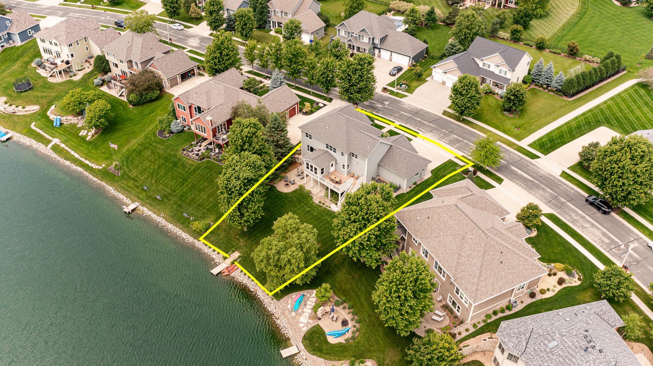 Rochester, Minnesota, 55902, United States, 6 Bedrooms Bedrooms, ,4 BathroomsBathrooms,Residential,Active,1888994