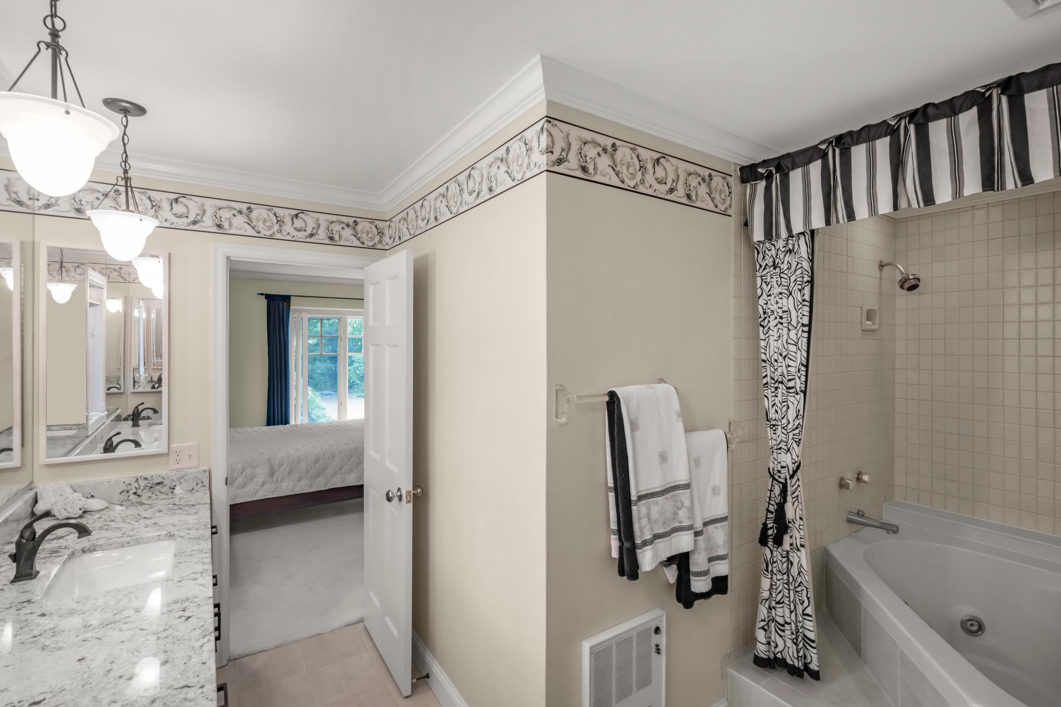 Orono, Minnesota, 55356, United States, 6 Bedrooms Bedrooms, ,6 BathroomsBathrooms,Residential,Active,1936632