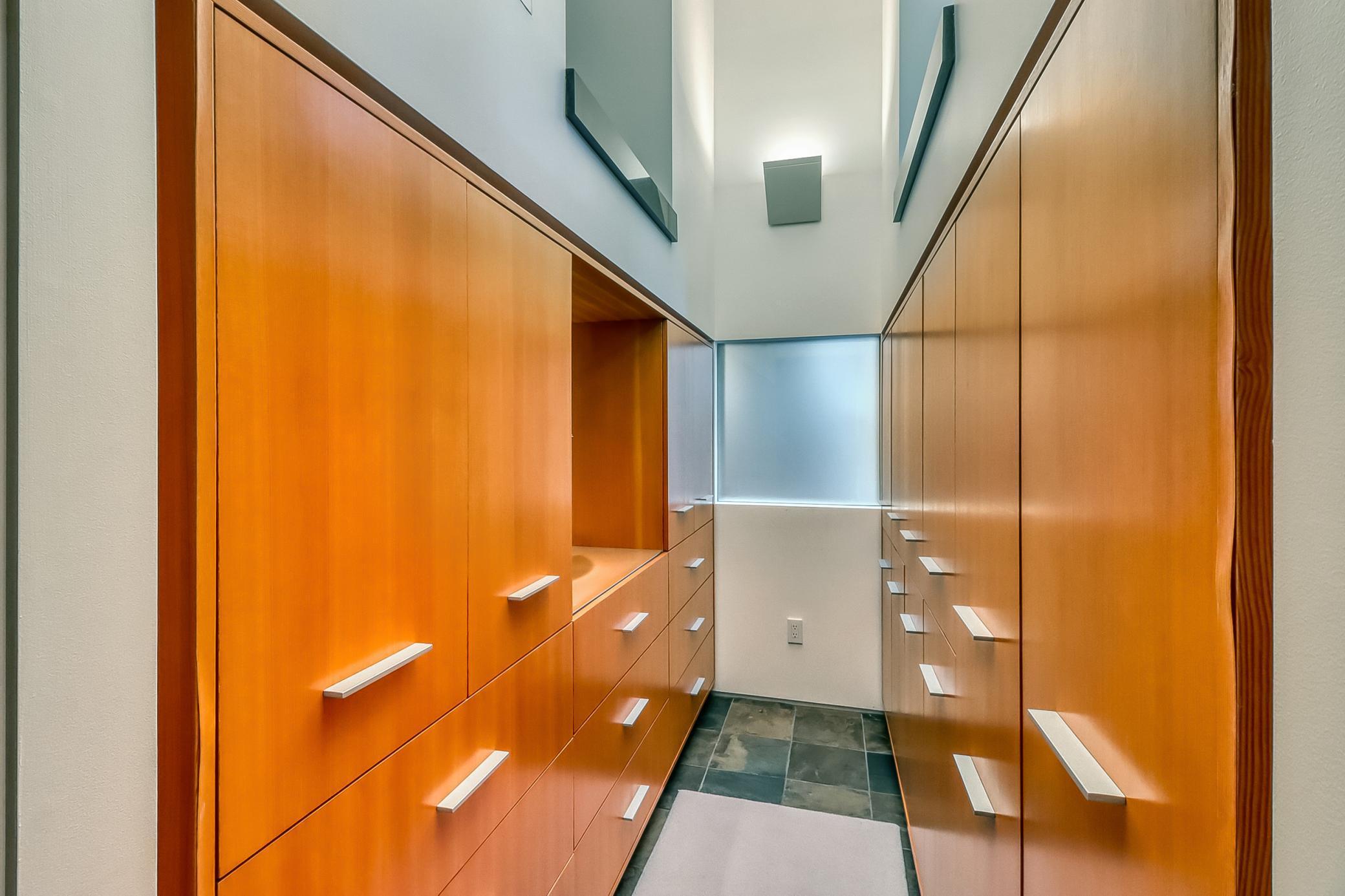 West Fargo, North Dakota, 58078, United States, 3 Bedrooms Bedrooms, ,4 BathroomsBathrooms,Residential,Active,2029762