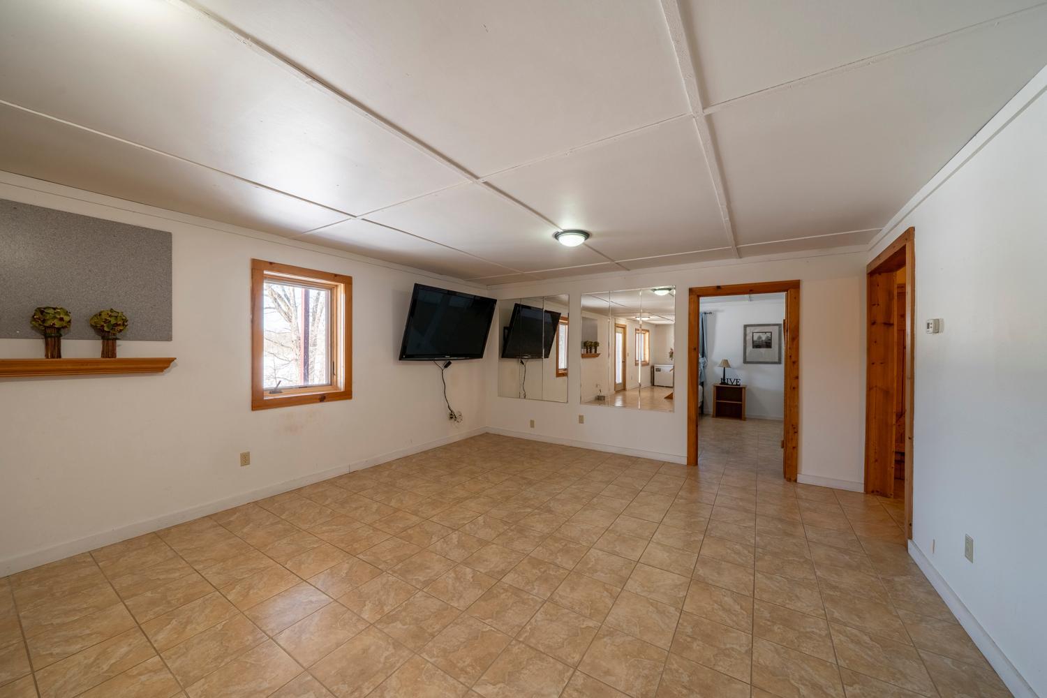 Detroit Lakes, Minnesota, 56501, United States, 3 Bedrooms Bedrooms, ,2 BathroomsBathrooms,Residential,Active,2017453