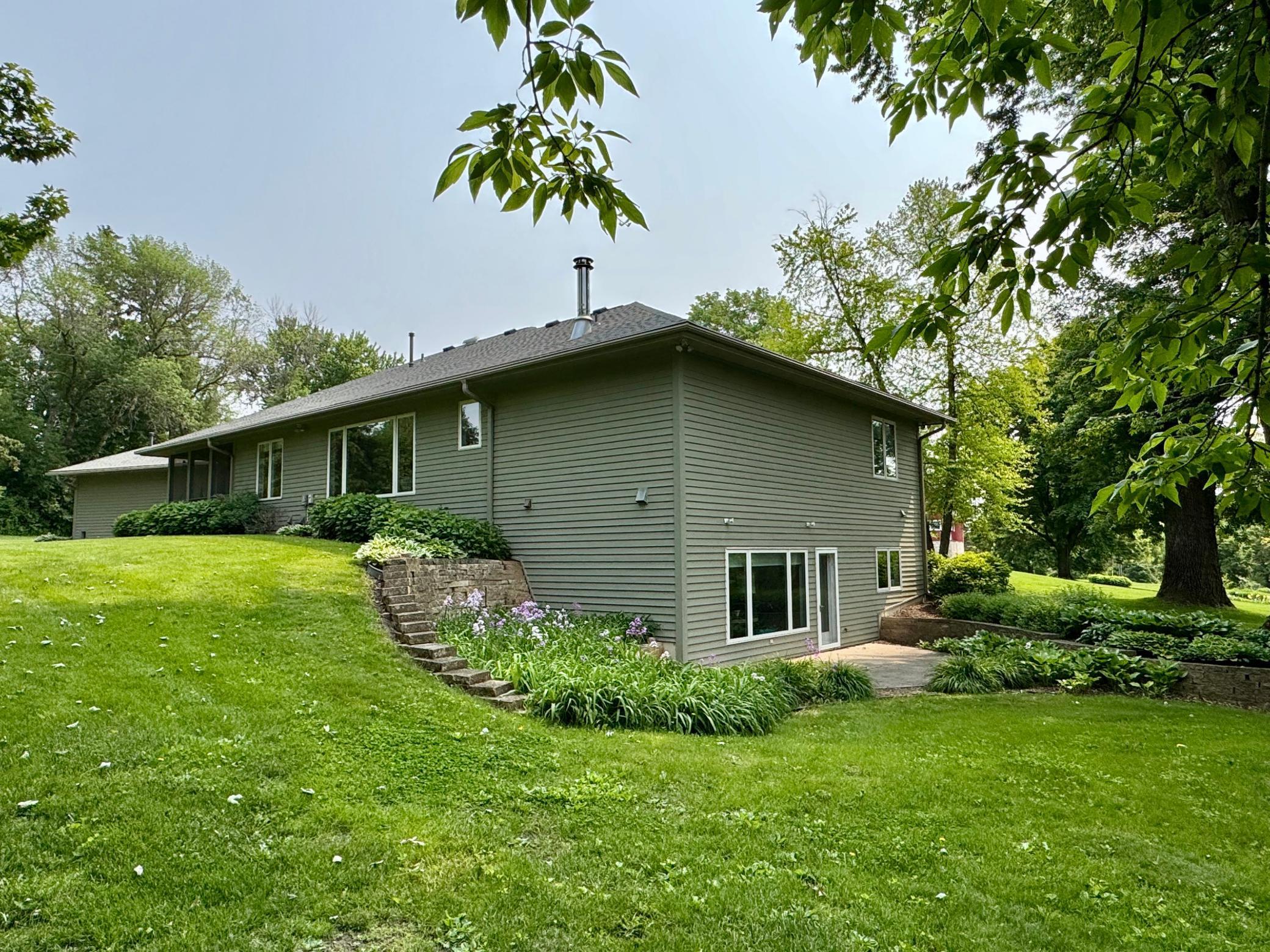 Northfield, Minnesota, 55057, United States, 3 Bedrooms Bedrooms, ,3 BathroomsBathrooms,Residential,Active,1920261