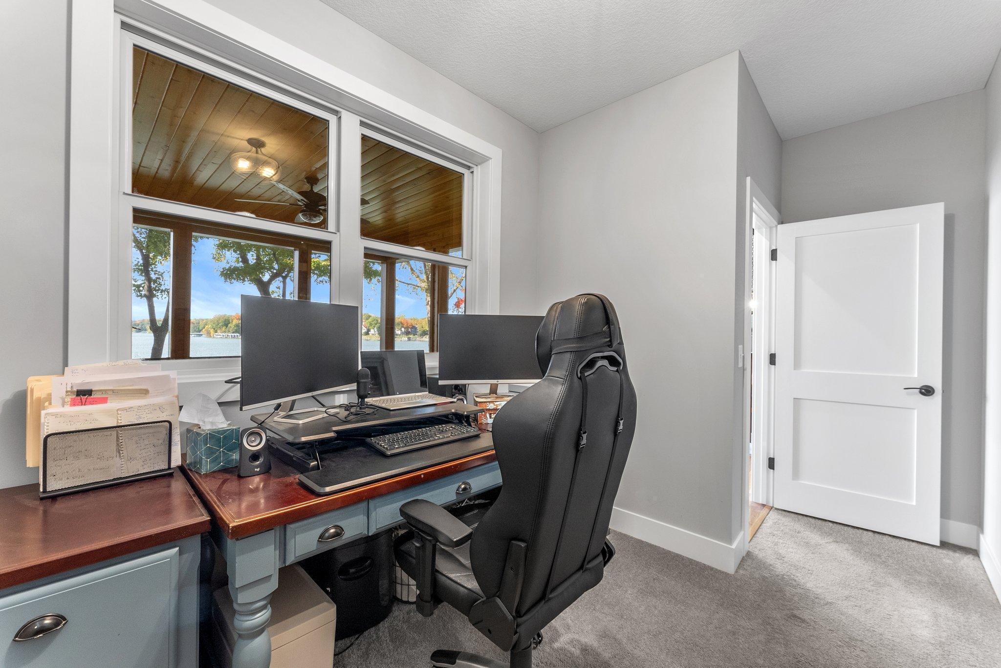 Wayzata, Minnesota, 55391, United States, 3 Bedrooms Bedrooms, ,3 BathroomsBathrooms,Residential,Active,2018191