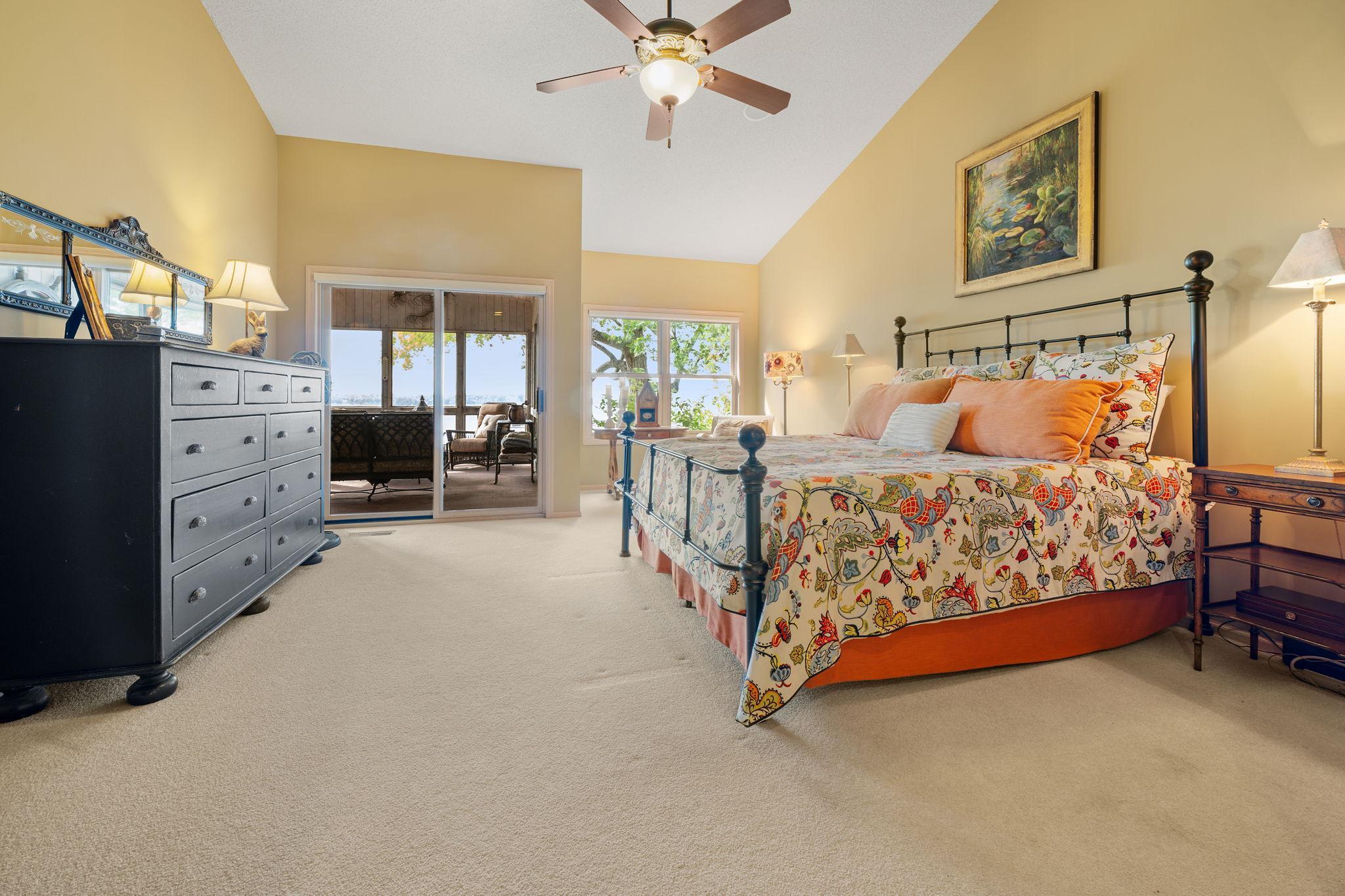 Wayzata, Minnesota, 55391, United States, 4 Bedrooms Bedrooms, ,3 BathroomsBathrooms,Residential,Active,1953718