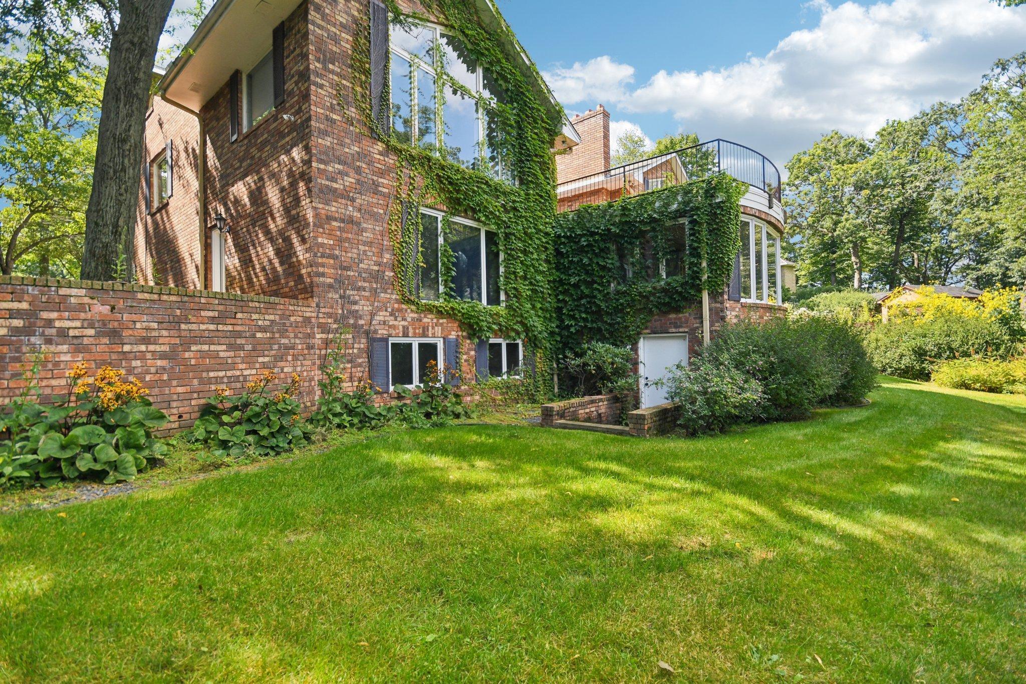 North Oaks, Minnesota, 55127, United States, 5 Bedrooms Bedrooms, ,5 BathroomsBathrooms,Residential,Active,1943773