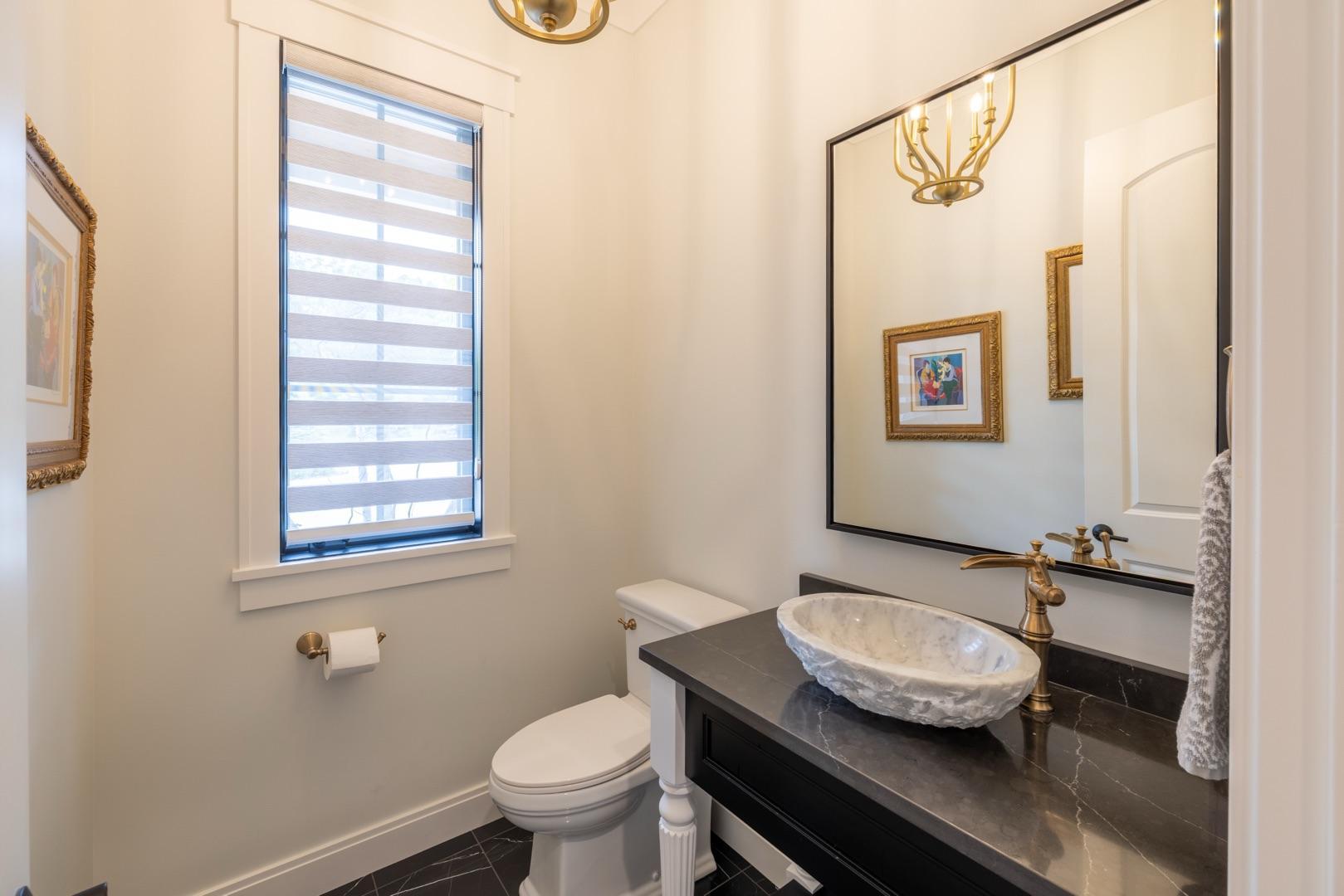 Rochester, Minnesota, 55902, United States, 4 Bedrooms Bedrooms, ,4 BathroomsBathrooms,Residential,Active,1853329