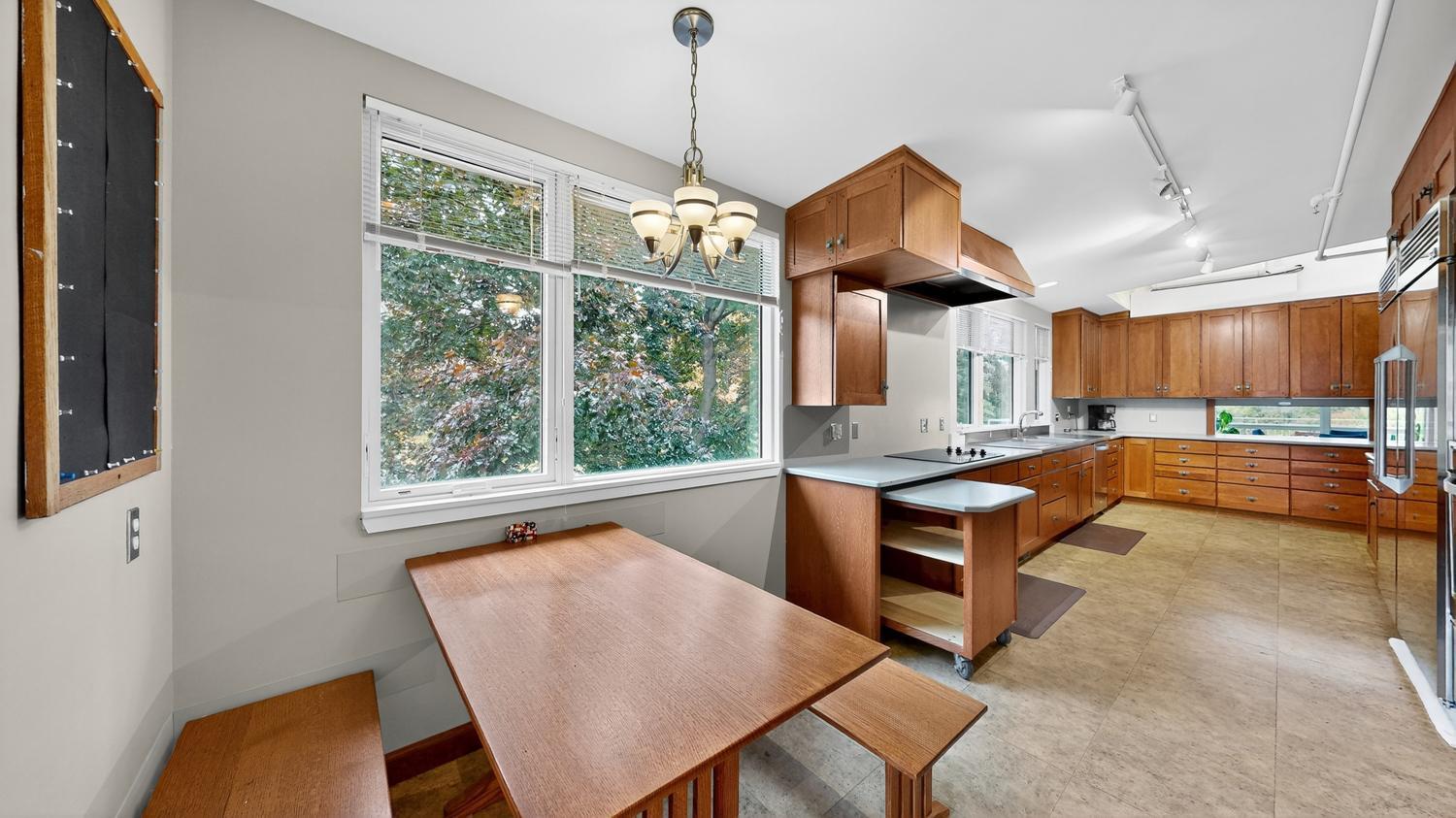 Rochester, Minnesota, 55902, United States, 10 Bedrooms Bedrooms, ,6 BathroomsBathrooms,Residential,Active,1970931