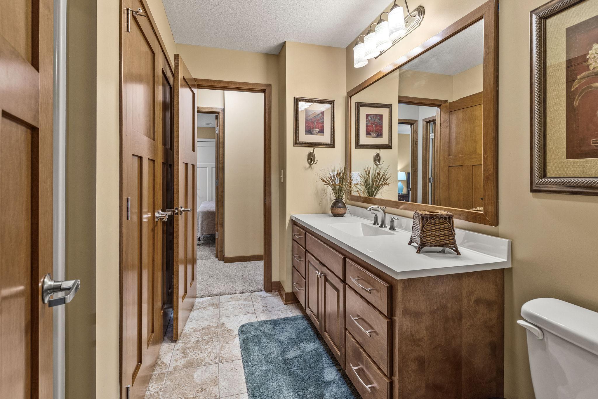 Rogers, Minnesota, 55374, United States, 5 Bedrooms Bedrooms, ,5 BathroomsBathrooms,Residential,Active,1914592