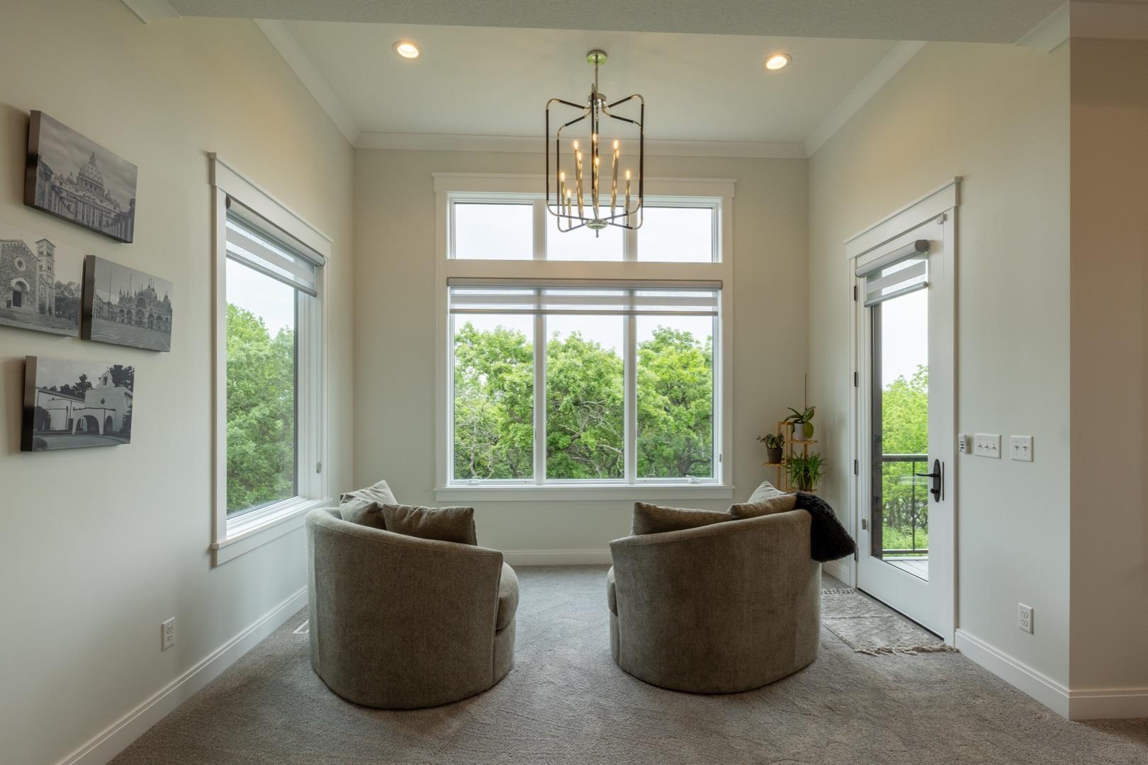 Rochester, Minnesota, 55902, United States, 4 Bedrooms Bedrooms, ,4 BathroomsBathrooms,Residential,Active,1853329