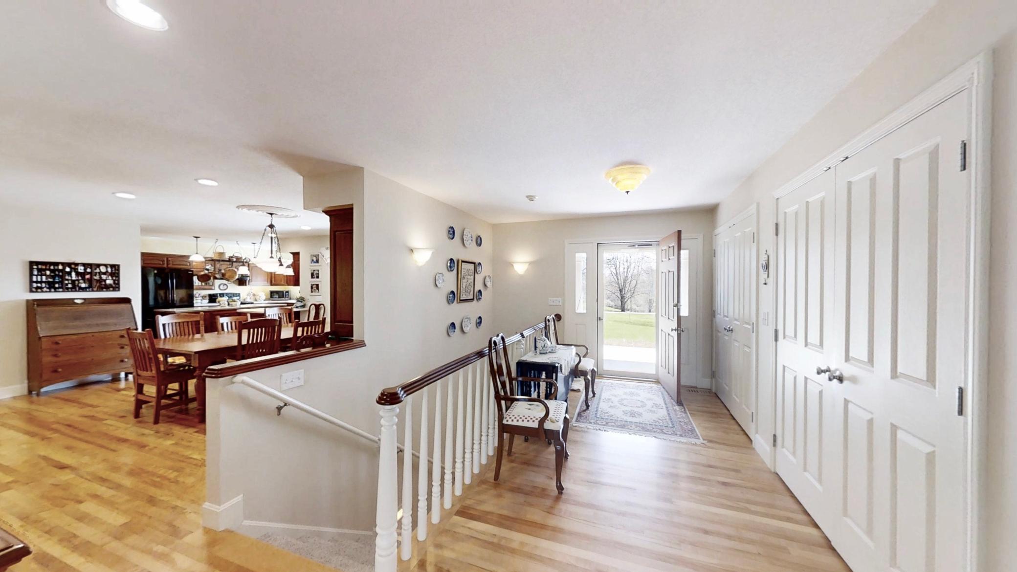 Northfield, Minnesota, 55057, United States, 3 Bedrooms Bedrooms, ,3 BathroomsBathrooms,Residential,Active,1920261