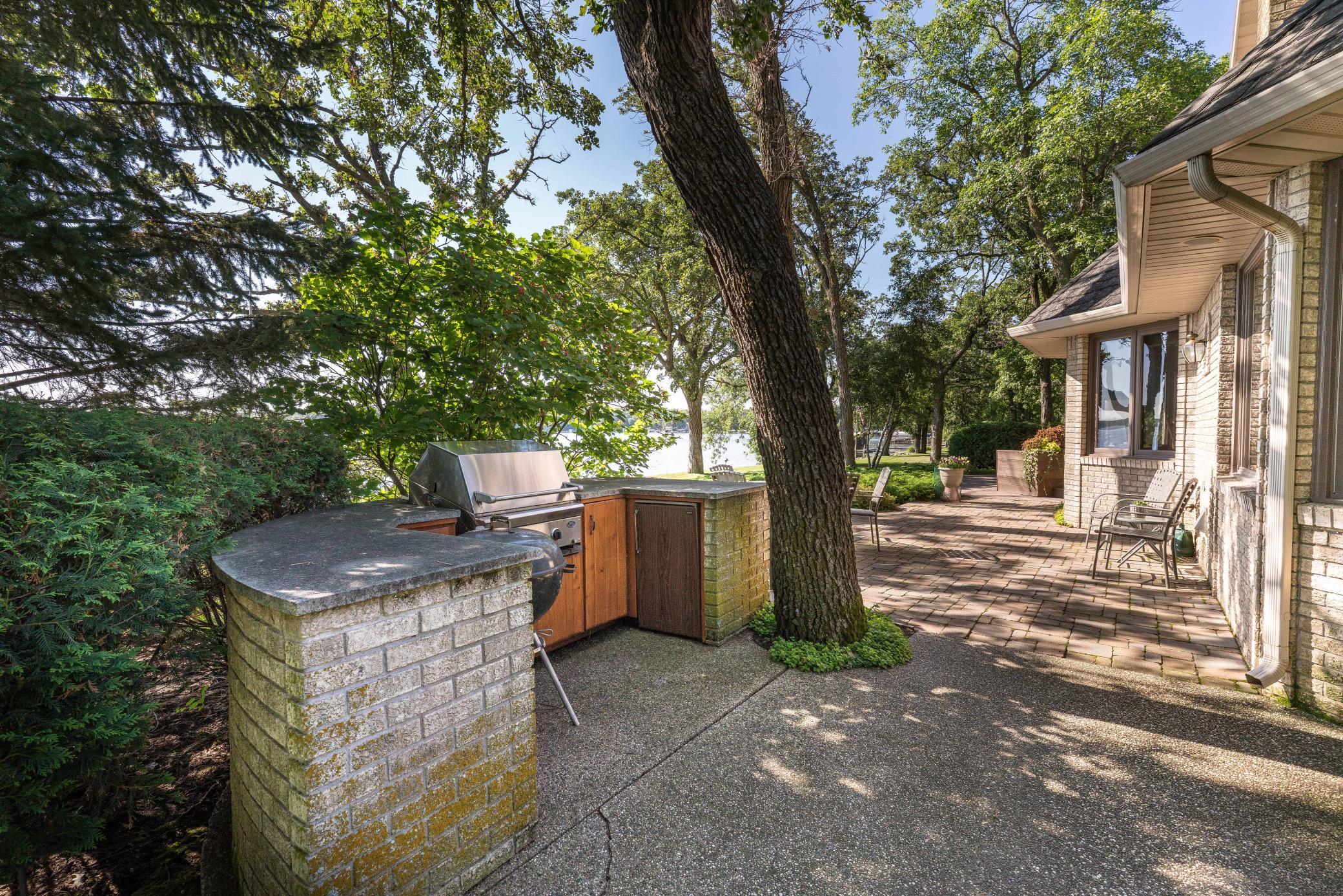 Alexandria, Minnesota, 56308, United States, 4 Bedrooms Bedrooms, ,6 BathroomsBathrooms,Residential,Active,1964256