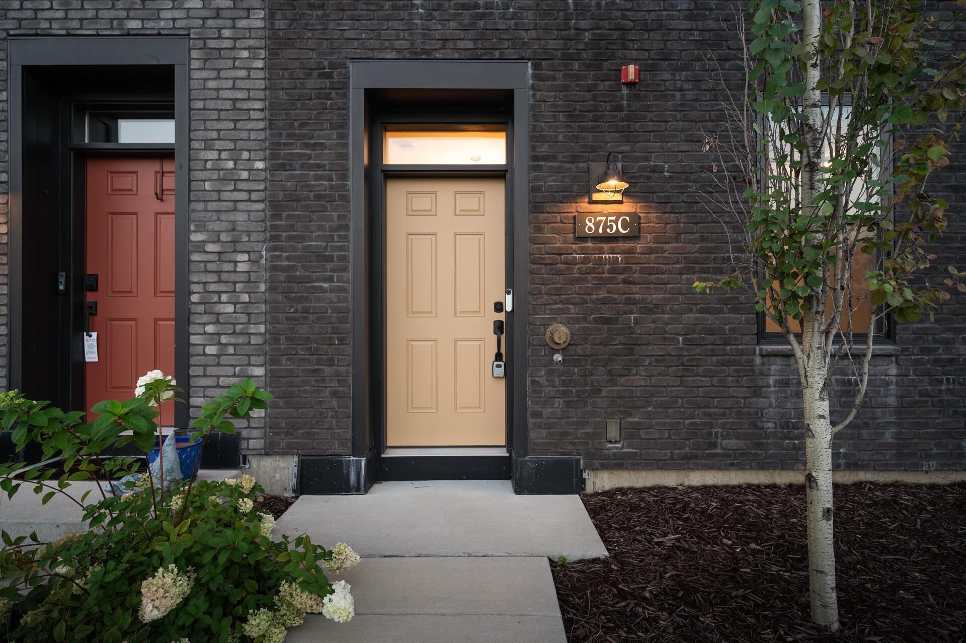 Saint Paul, Minnesota, 55116, United States, 4 Bedrooms Bedrooms, ,4 BathroomsBathrooms,Residential,Active,2003561