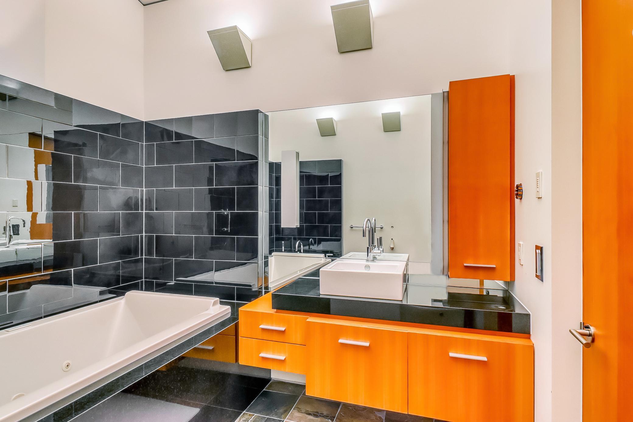 West Fargo, North Dakota, 58078, United States, 3 Bedrooms Bedrooms, ,4 BathroomsBathrooms,Residential,Active,2029762