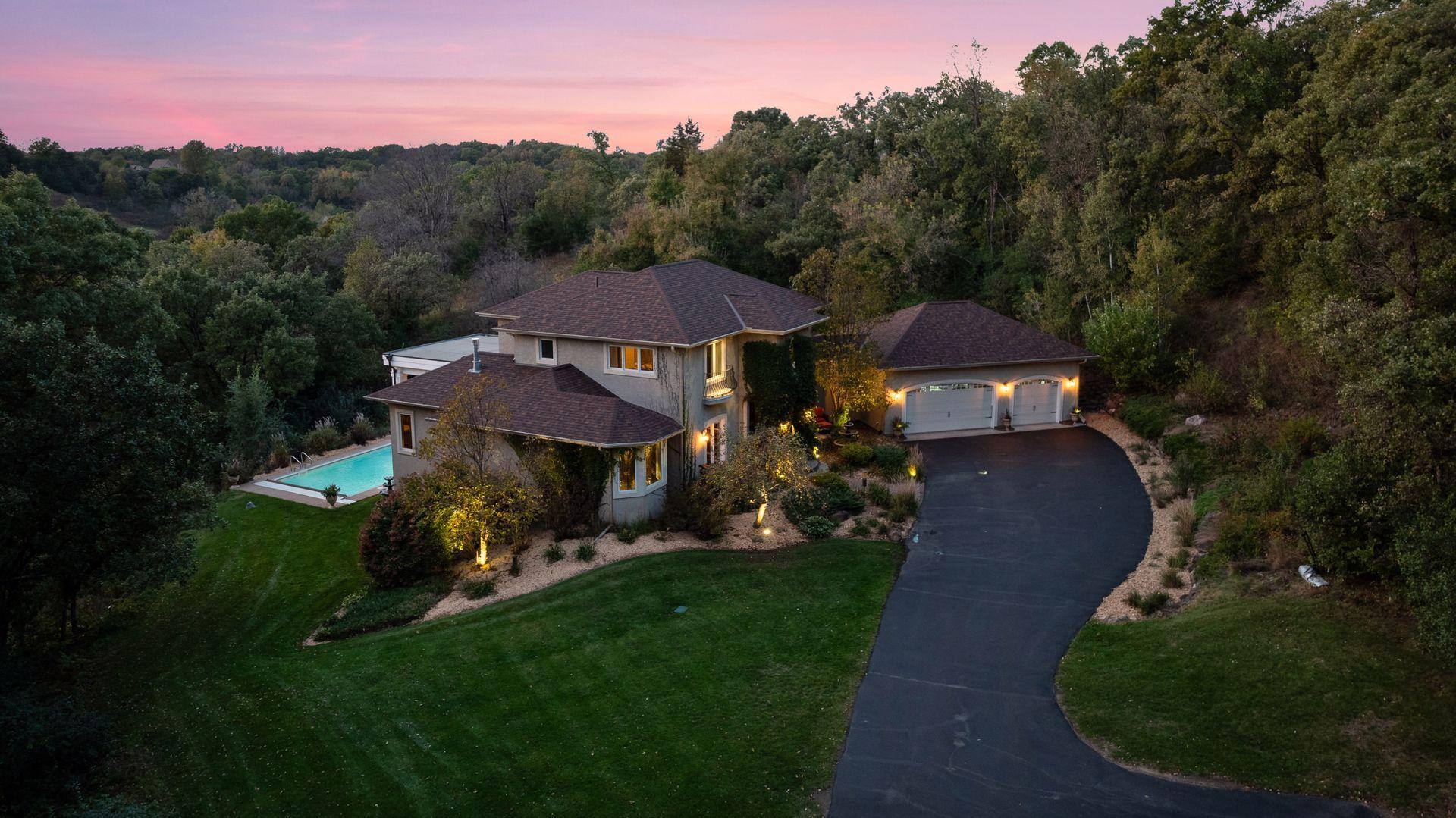 Hudson, Wisconsin, 54016, United States, 4 Bedrooms Bedrooms, ,6 BathroomsBathrooms,Residential,Active,1965807