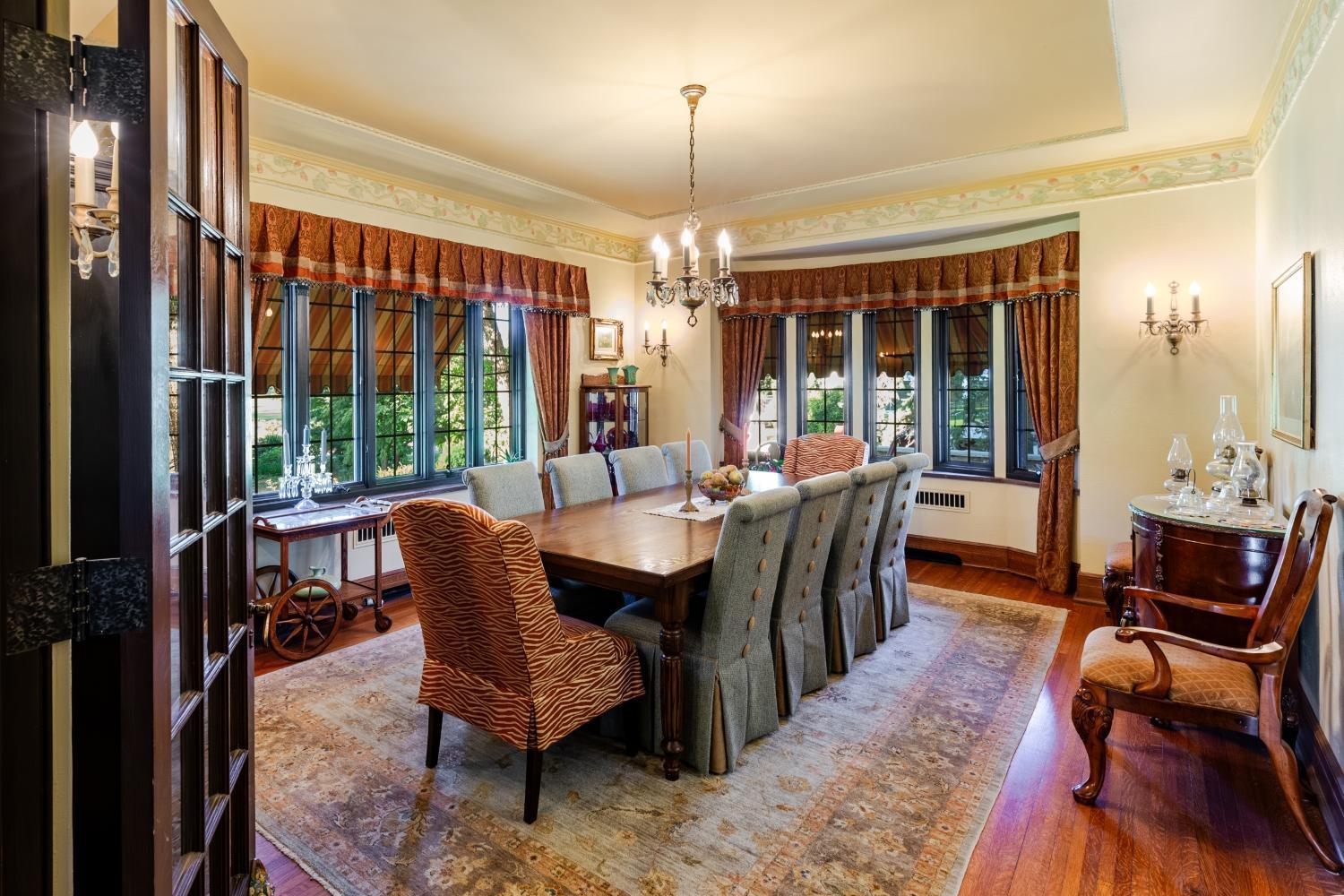 Winona, Minnesota, 55987, United States, 6 Bedrooms Bedrooms, ,6 BathroomsBathrooms,Residential,Active,1926925