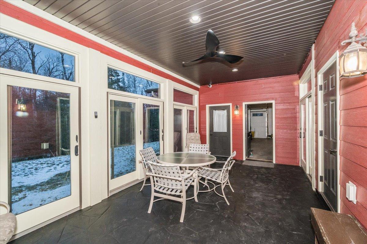 Duluth, Minnesota, 55804, United States, 3 Bedrooms Bedrooms, ,5 BathroomsBathrooms,Residential,Active,1992301