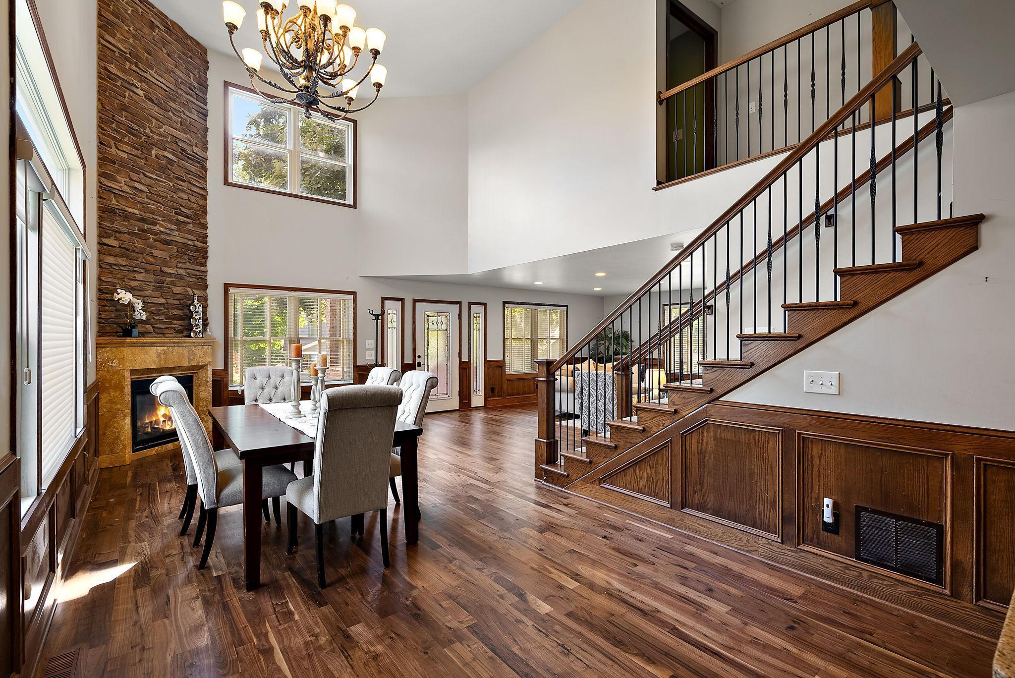 Minneapolis, Minnesota, 55424, United States, 5 Bedrooms Bedrooms, ,6 BathroomsBathrooms,Residential,Active,1936394