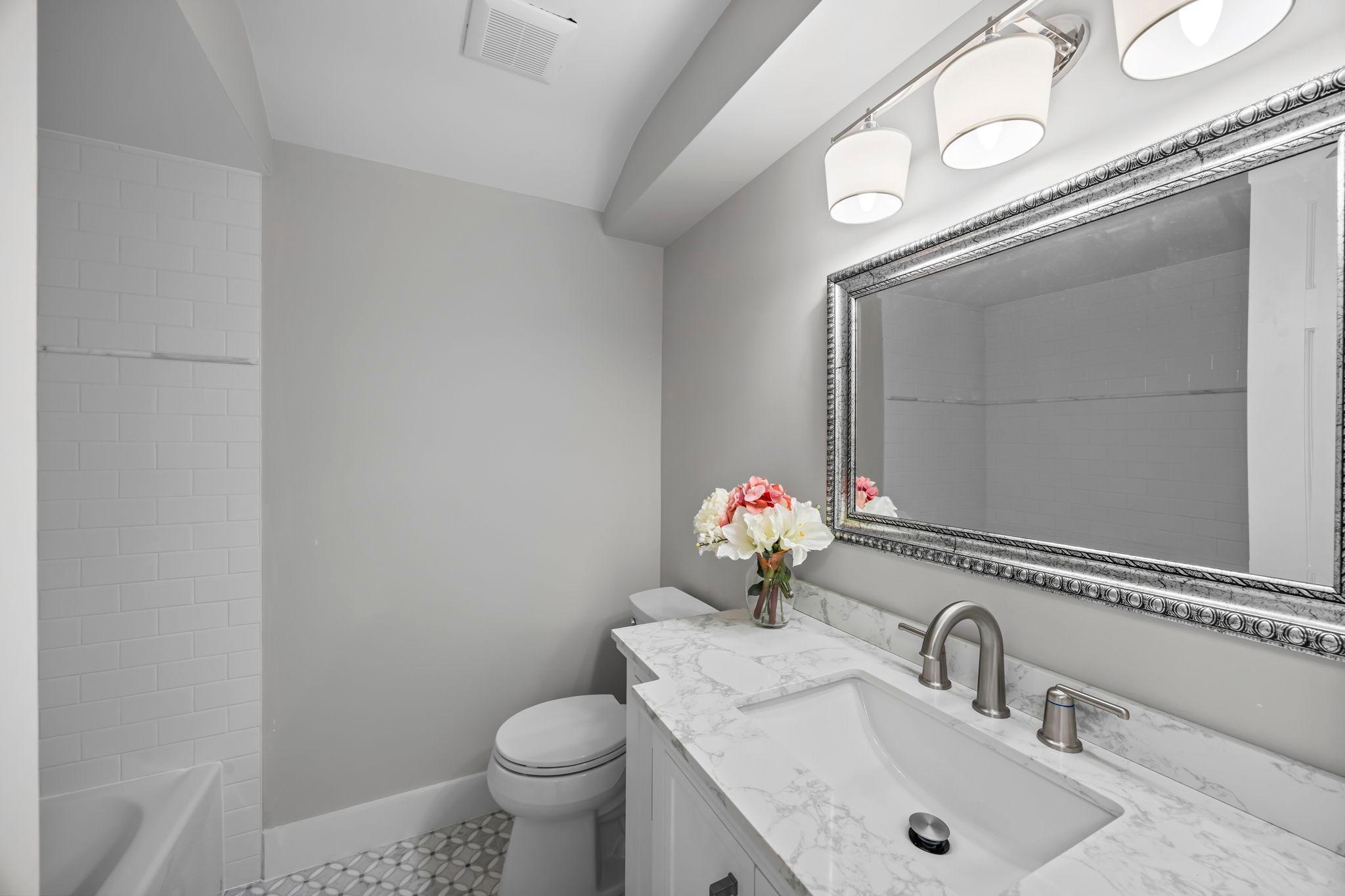 Minneapolis, Minnesota, 55435, United States, 5 Bedrooms Bedrooms, ,5 BathroomsBathrooms,Residential,Active,1944270