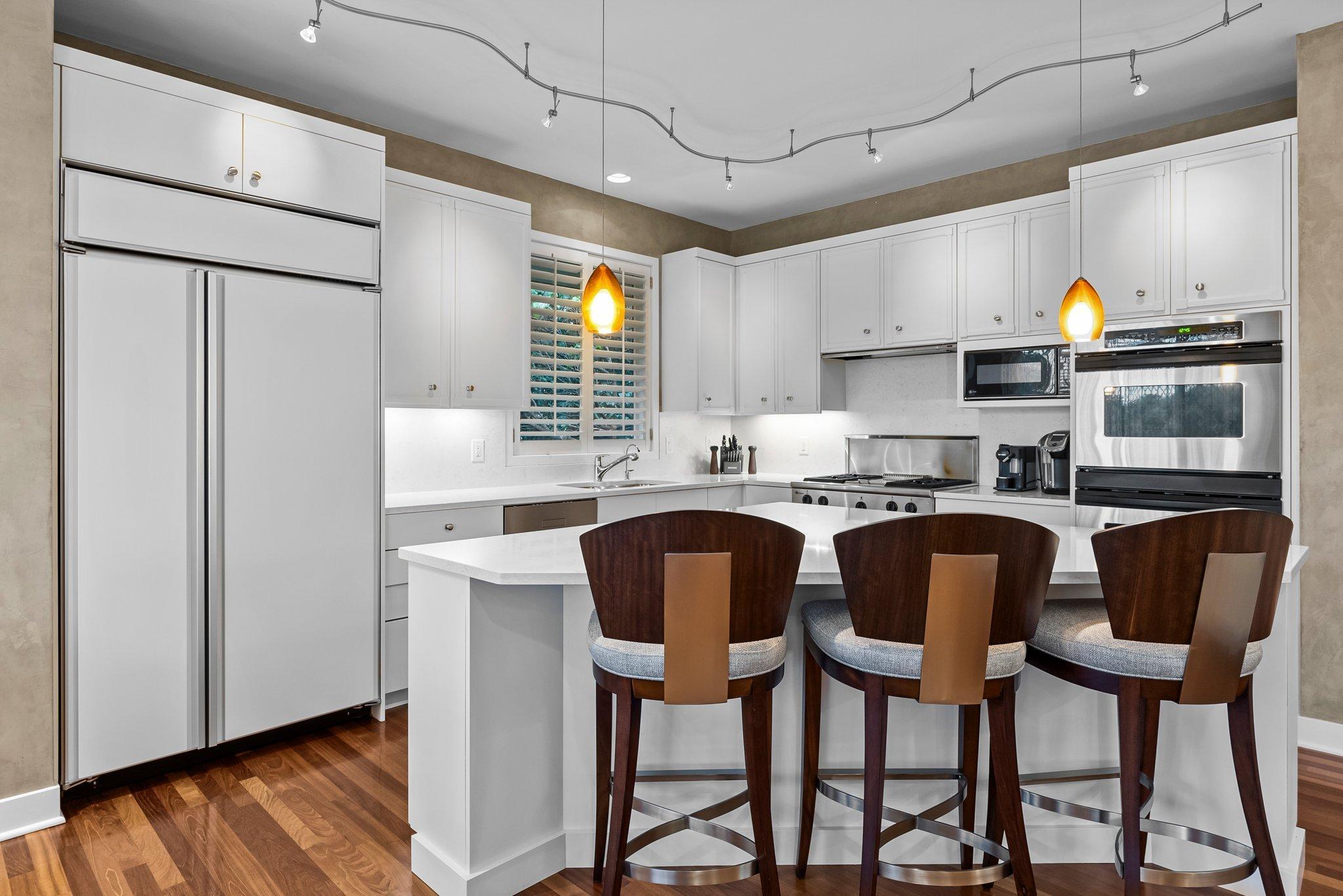 Eden Prairie, Minnesota, 55347, United States, ,4 BathroomsBathrooms,Residential,Active,1764072