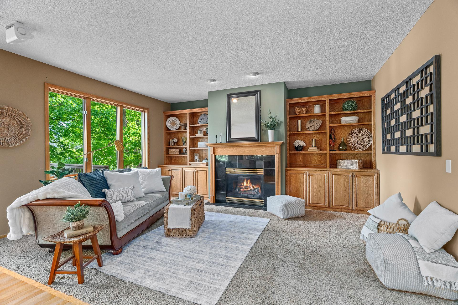 Prior Lake, Minnesota, 55372, United States, 4 Bedrooms Bedrooms, ,4 BathroomsBathrooms,Residential,Active,1995257