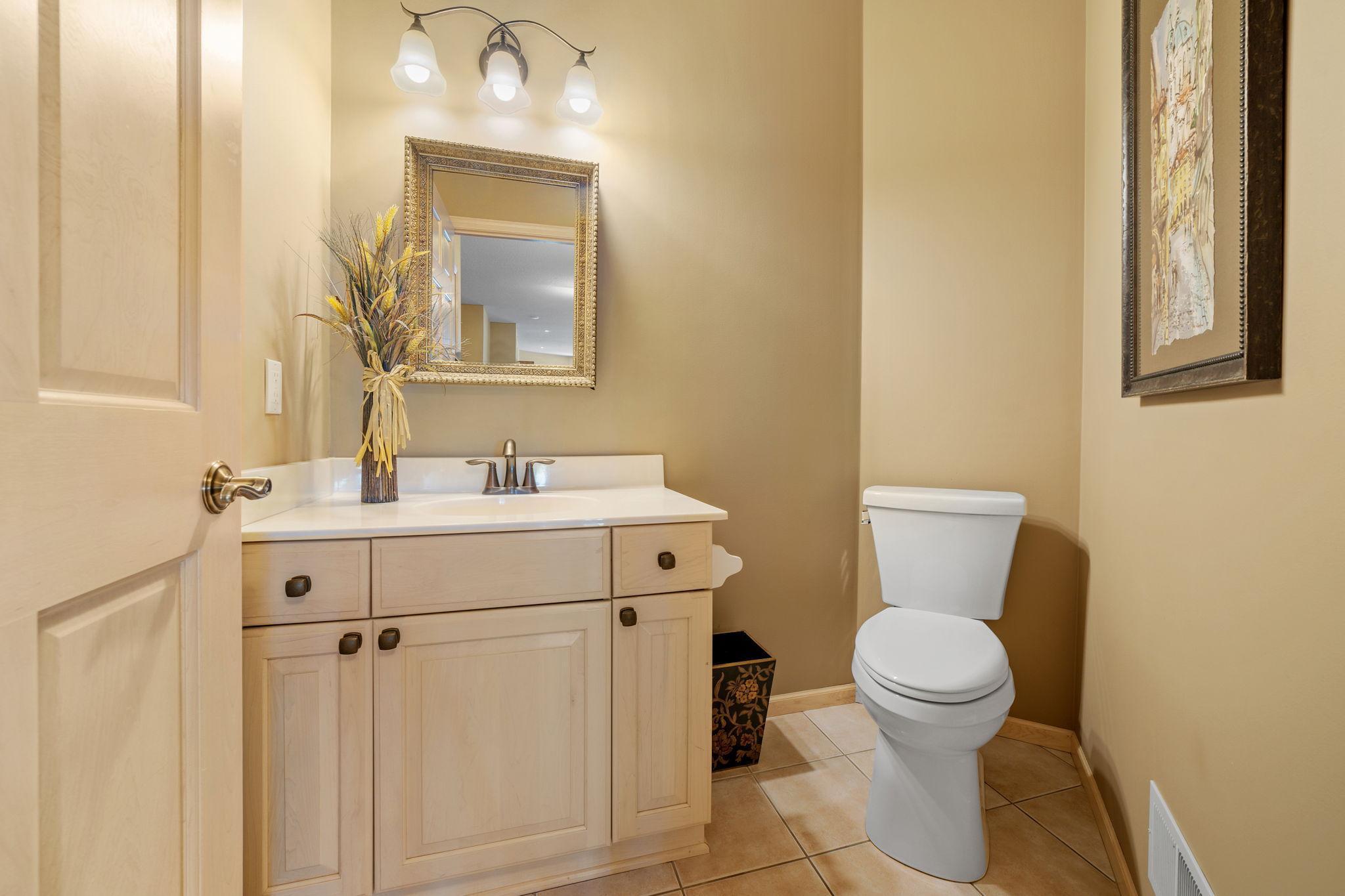 Wayzata, Minnesota, 55391, United States, 4 Bedrooms Bedrooms, ,3 BathroomsBathrooms,Residential,Active,1953718