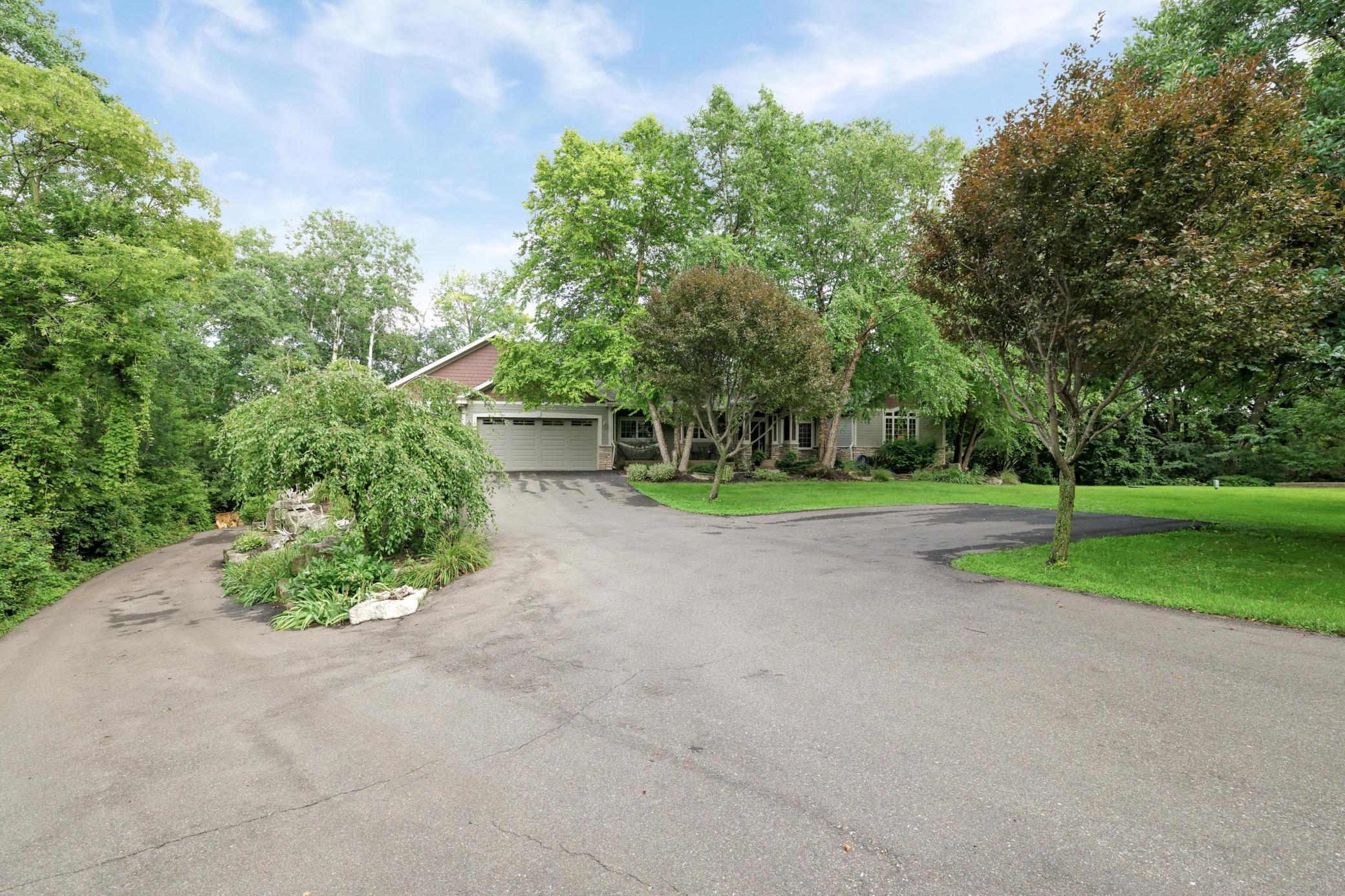 Prescott, Wisconsin, 54021, United States, 5 Bedrooms Bedrooms, ,4 BathroomsBathrooms,Residential,Active,1922293