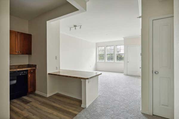 13560 TECHNOLOGY DR APT 1109, EDEN PRAIRIE, MN 55344 - Image 1