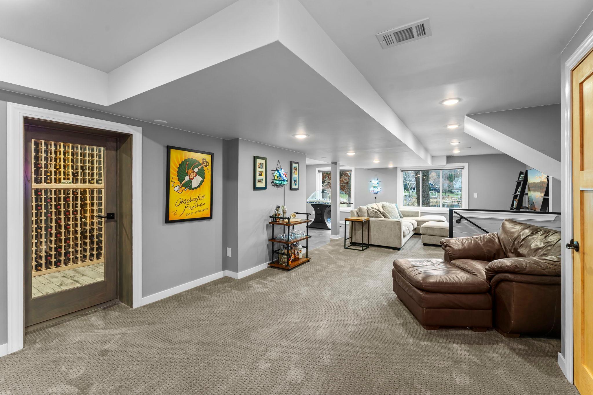 Saint Paul, Minnesota, 55126, United States, 4 Bedrooms Bedrooms, ,4 BathroomsBathrooms,Residential,Active,2027818