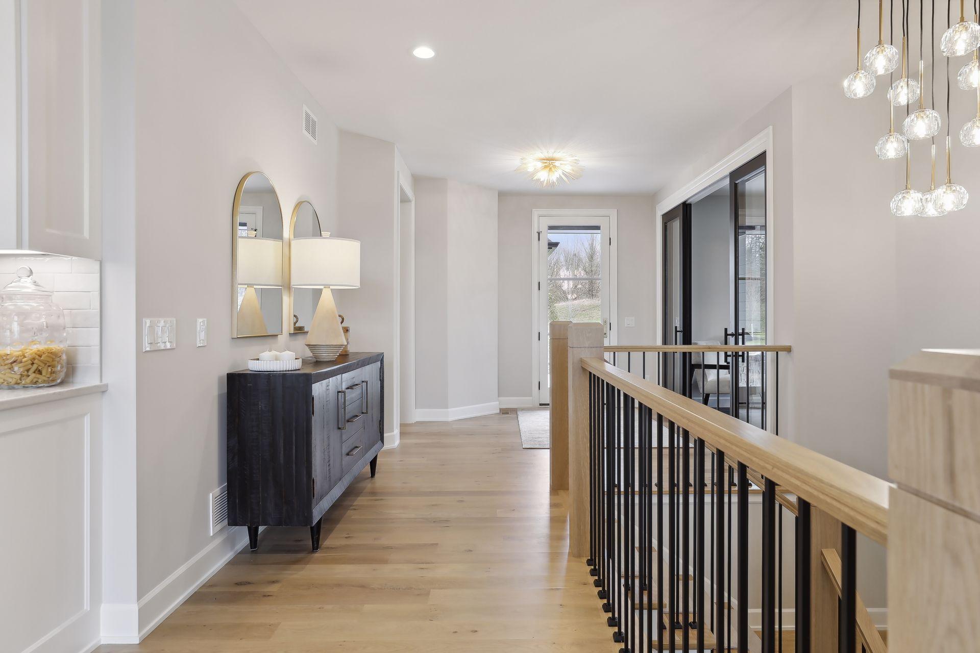 Saint Paul, Minnesota, 55127, United States, 3 Bedrooms Bedrooms, ,3 BathroomsBathrooms,Residential,Active,1756454