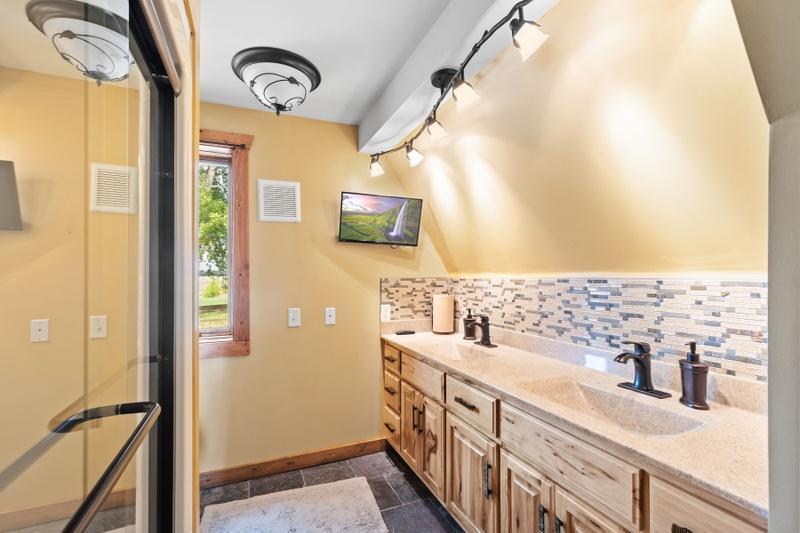 Fairmont, Minnesota, 56031, United States, 1 Bedroom Bedrooms, ,1 BathroomBathrooms,Residential,Active,1772774