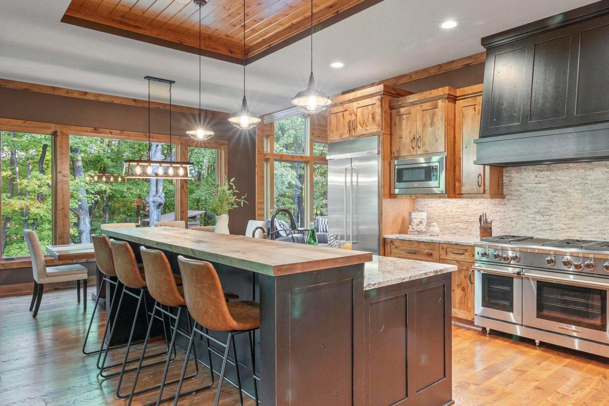 Excelsior, Minnesota, 55331, United States, 4 Bedrooms Bedrooms, ,4 BathroomsBathrooms,Residential,Active,1959542