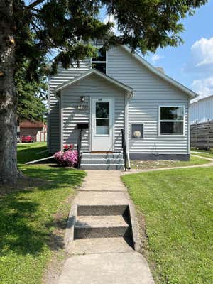 208 LARSON AVE N, FOSSTON, MN 56542 - Image 1