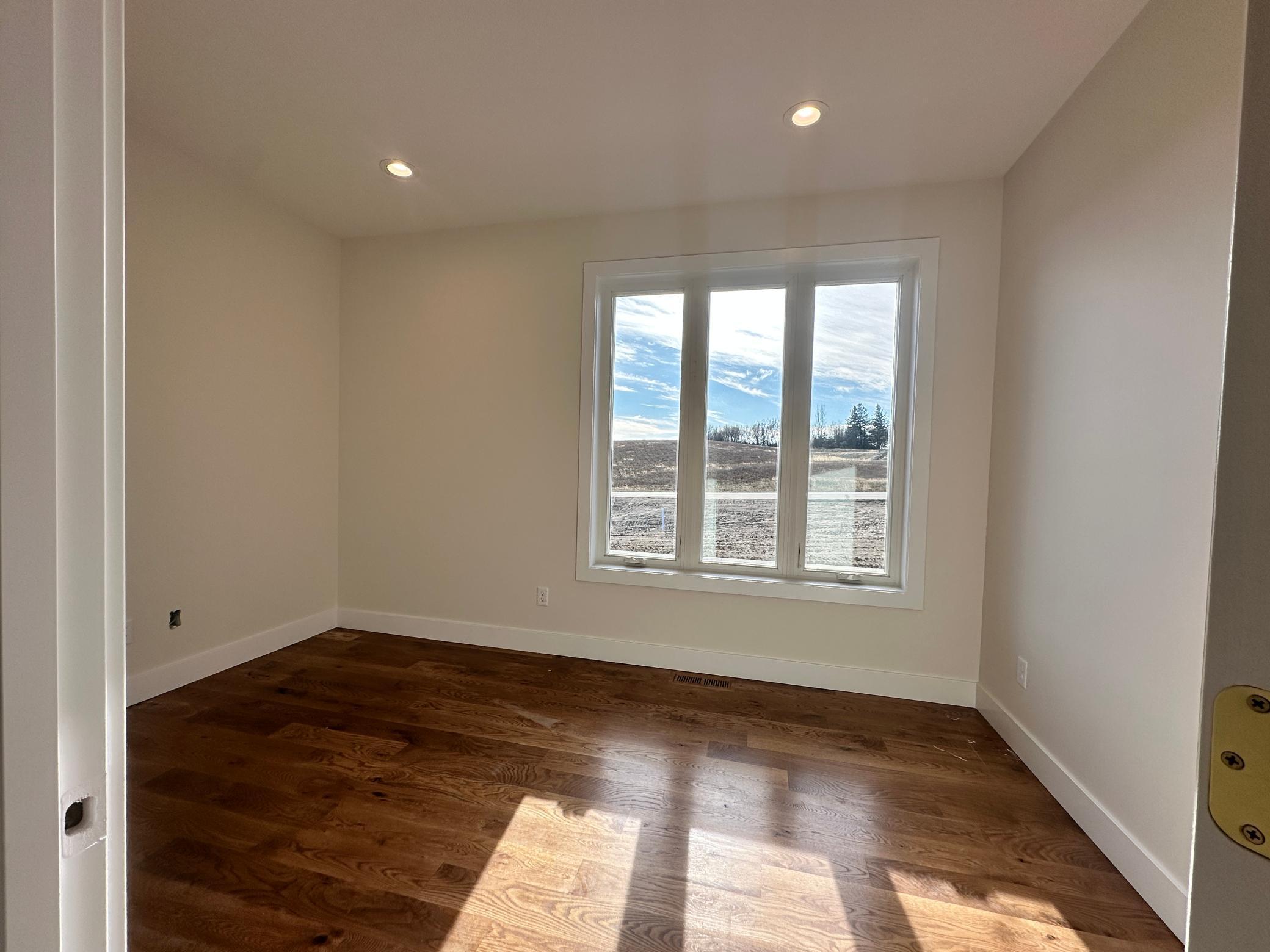 Rochester, Minnesota, 55901, United States, 5 Bedrooms Bedrooms, ,3 BathroomsBathrooms,Residential,Active,2007109