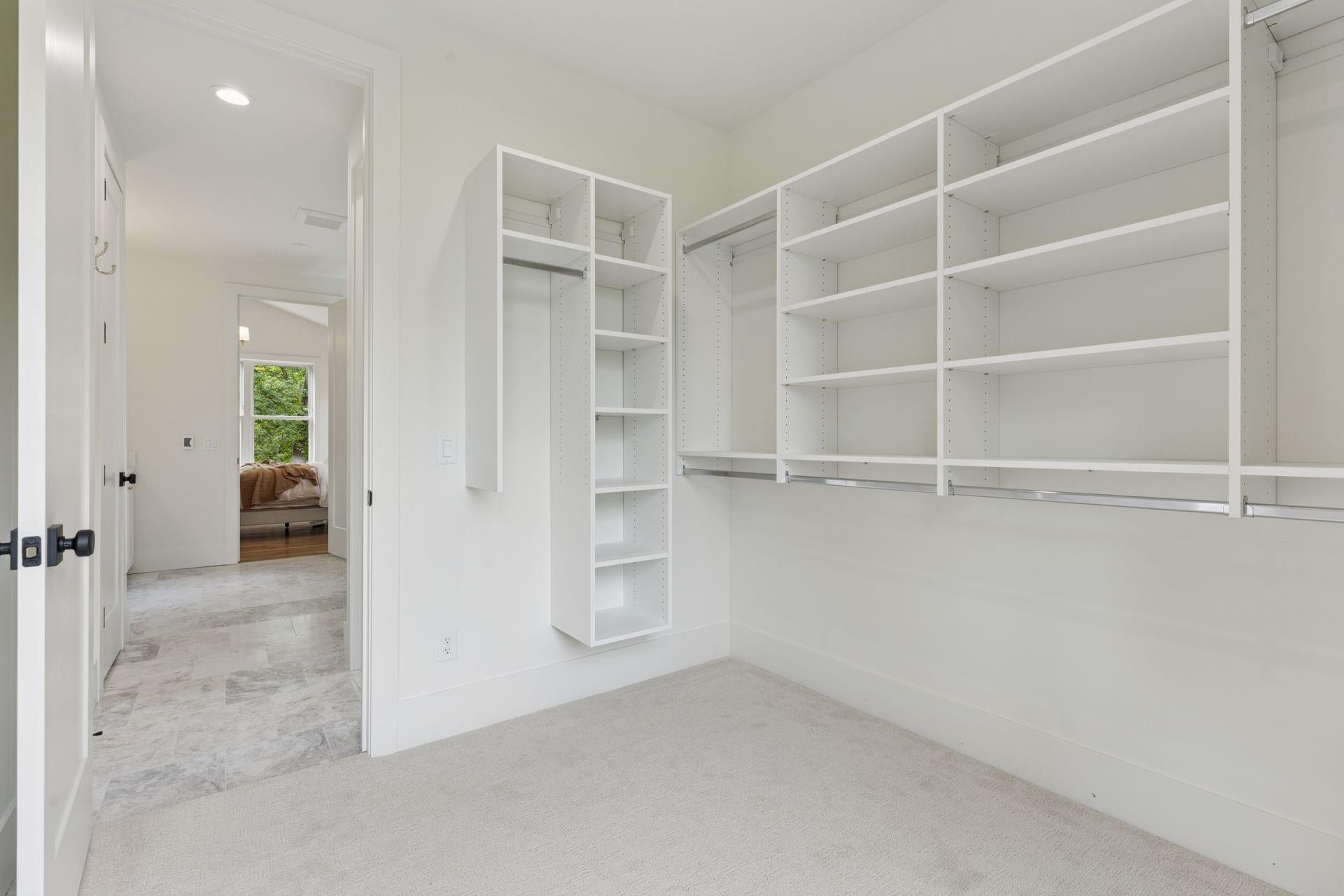 Eagan, Minnesota, 55123, United States, 3 Bedrooms Bedrooms, ,3 BathroomsBathrooms,Residential,Active,1936421