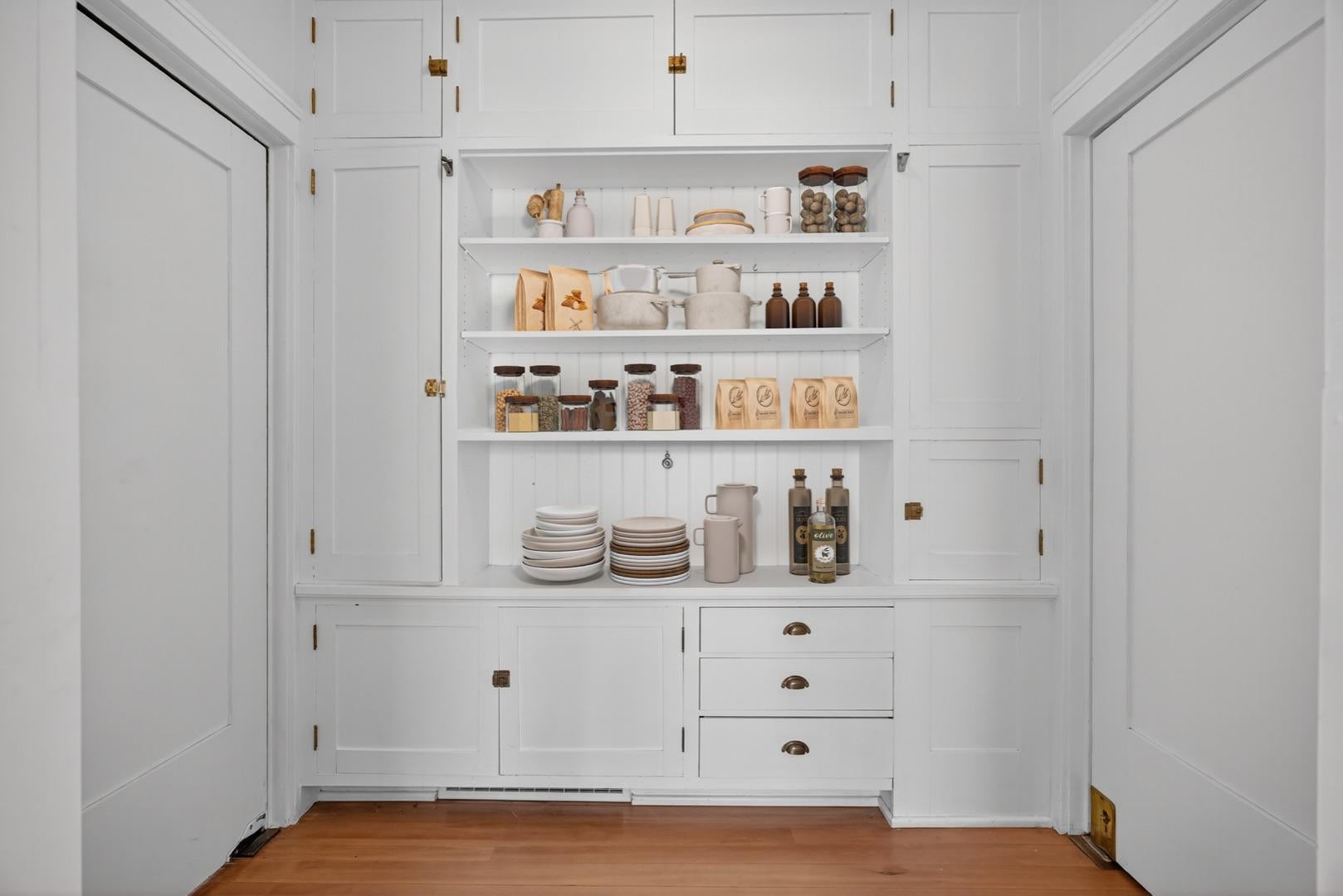 Rochester, Minnesota, 55902, United States, 7 Bedrooms Bedrooms, ,7 BathroomsBathrooms,Residential,Active,1973275