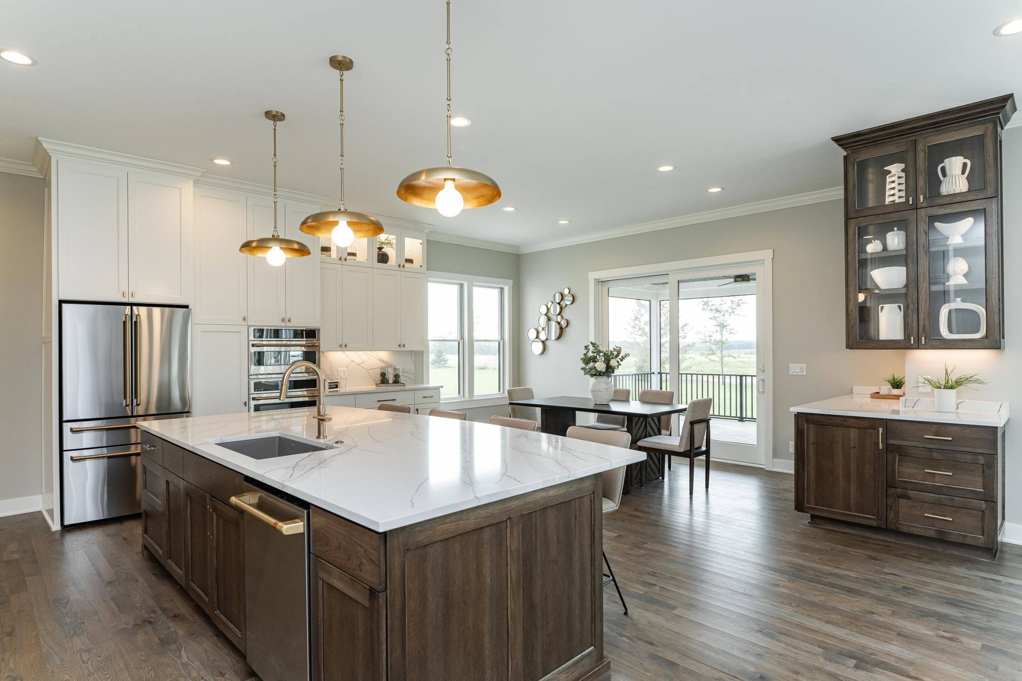 Rochester, Minnesota, 55902, United States, 6 Bedrooms Bedrooms, ,5 BathroomsBathrooms,Residential,Active,1936101