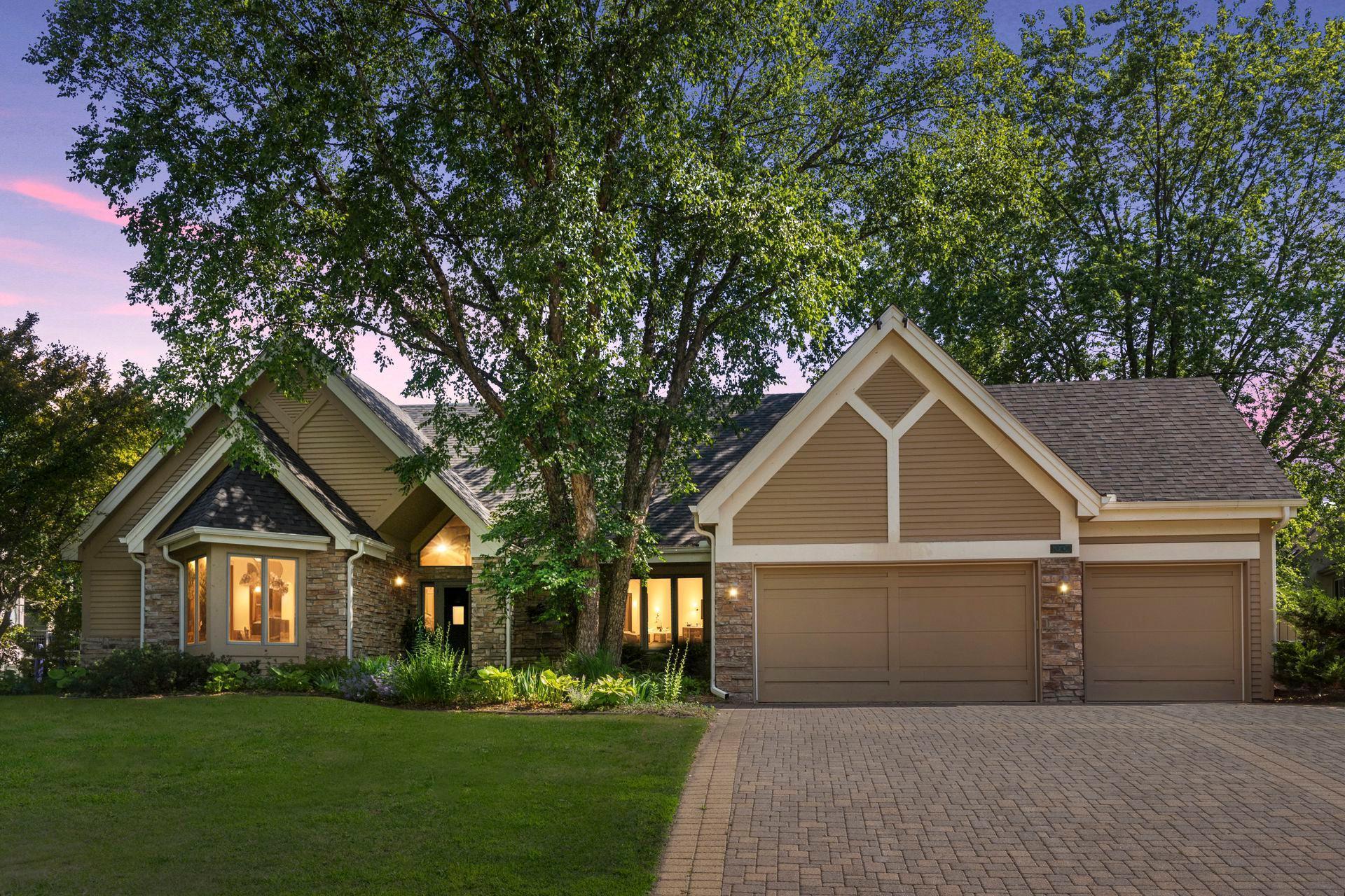Eden Prairie, Minnesota, 55347, United States, 4 Bedrooms Bedrooms, ,5 BathroomsBathrooms,Residential,Active,1959538