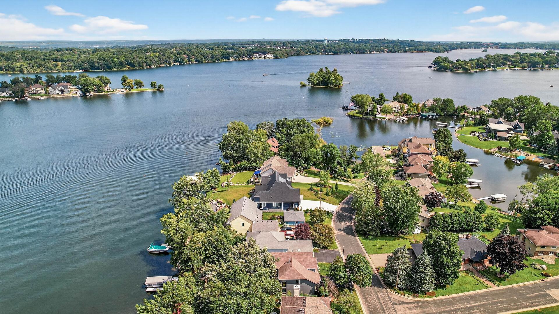 Prior Lake, Minnesota, 55372, United States, 3 Bedrooms Bedrooms, ,4 BathroomsBathrooms,Residential,Active,1920236