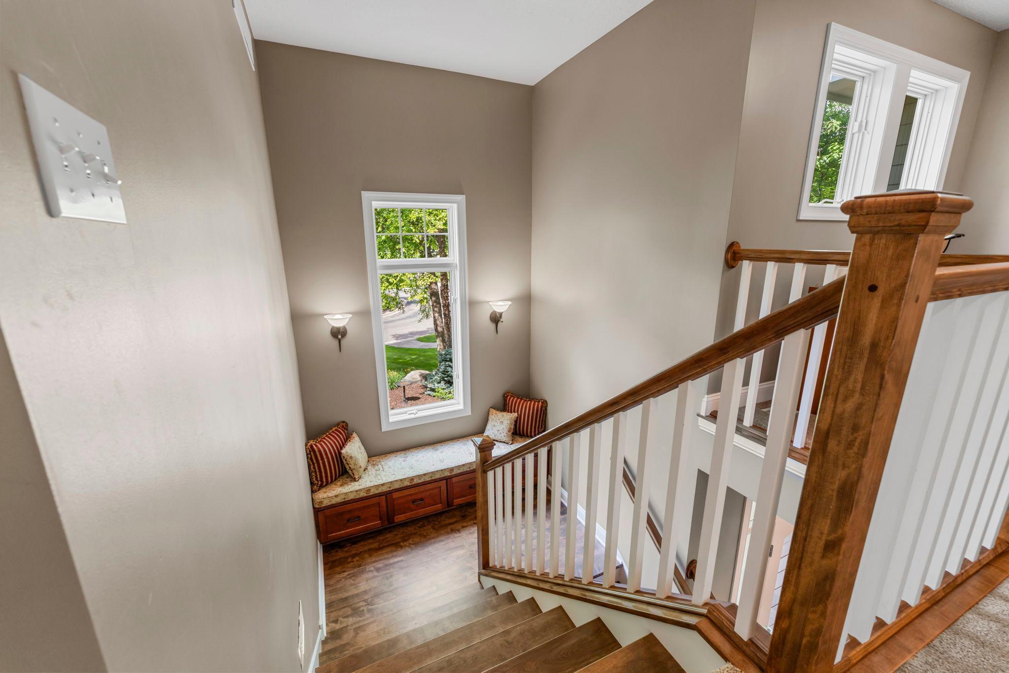 Rosemount, Minnesota, 55068, United States, 5 Bedrooms Bedrooms, ,5 BathroomsBathrooms,Residential,Active,2007318