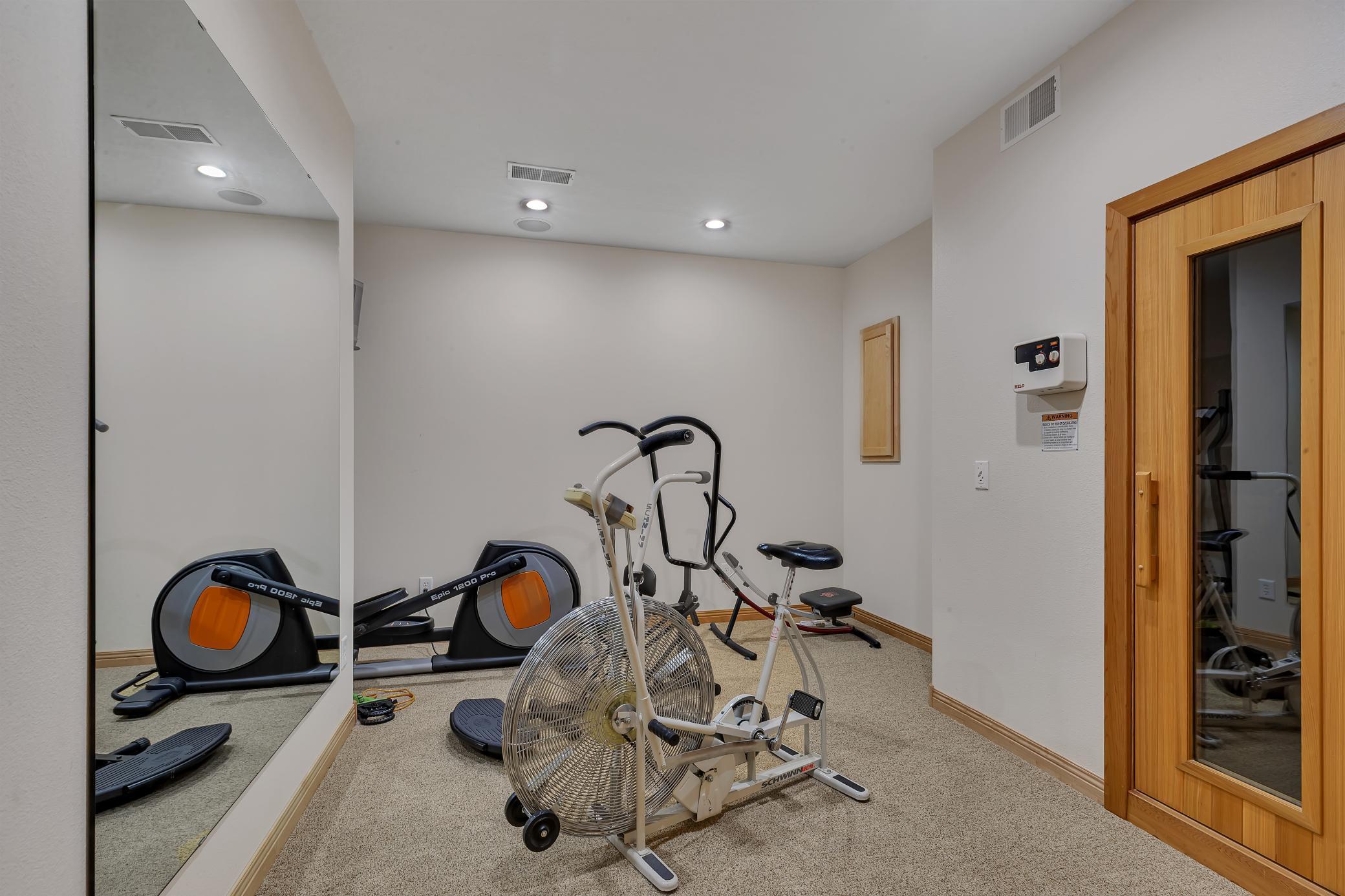 Saint Cloud, Minnesota, 56301, United States, 4 Bedrooms Bedrooms, ,3 BathroomsBathrooms,Residential,Active,1952283