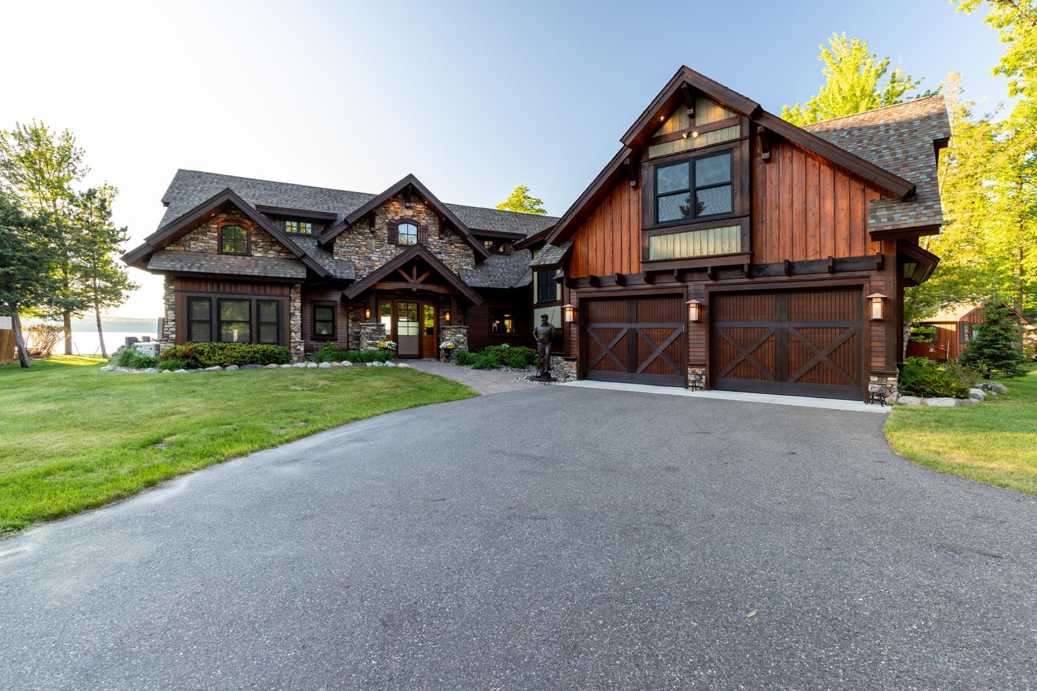 Brainerd, Minnesota, 56401, United States, 5 Bedrooms Bedrooms, ,5 BathroomsBathrooms,Residential,Active,1762863