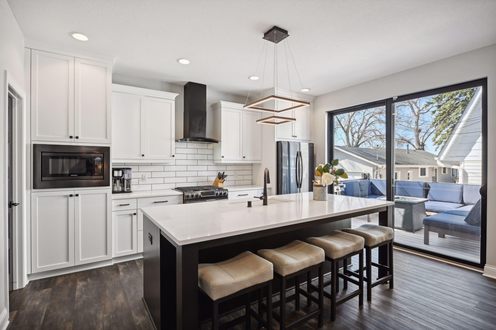 Mound, Minnesota, 55364, United States, 4 Bedrooms Bedrooms, ,4 BathroomsBathrooms,Residential,Active,1972161