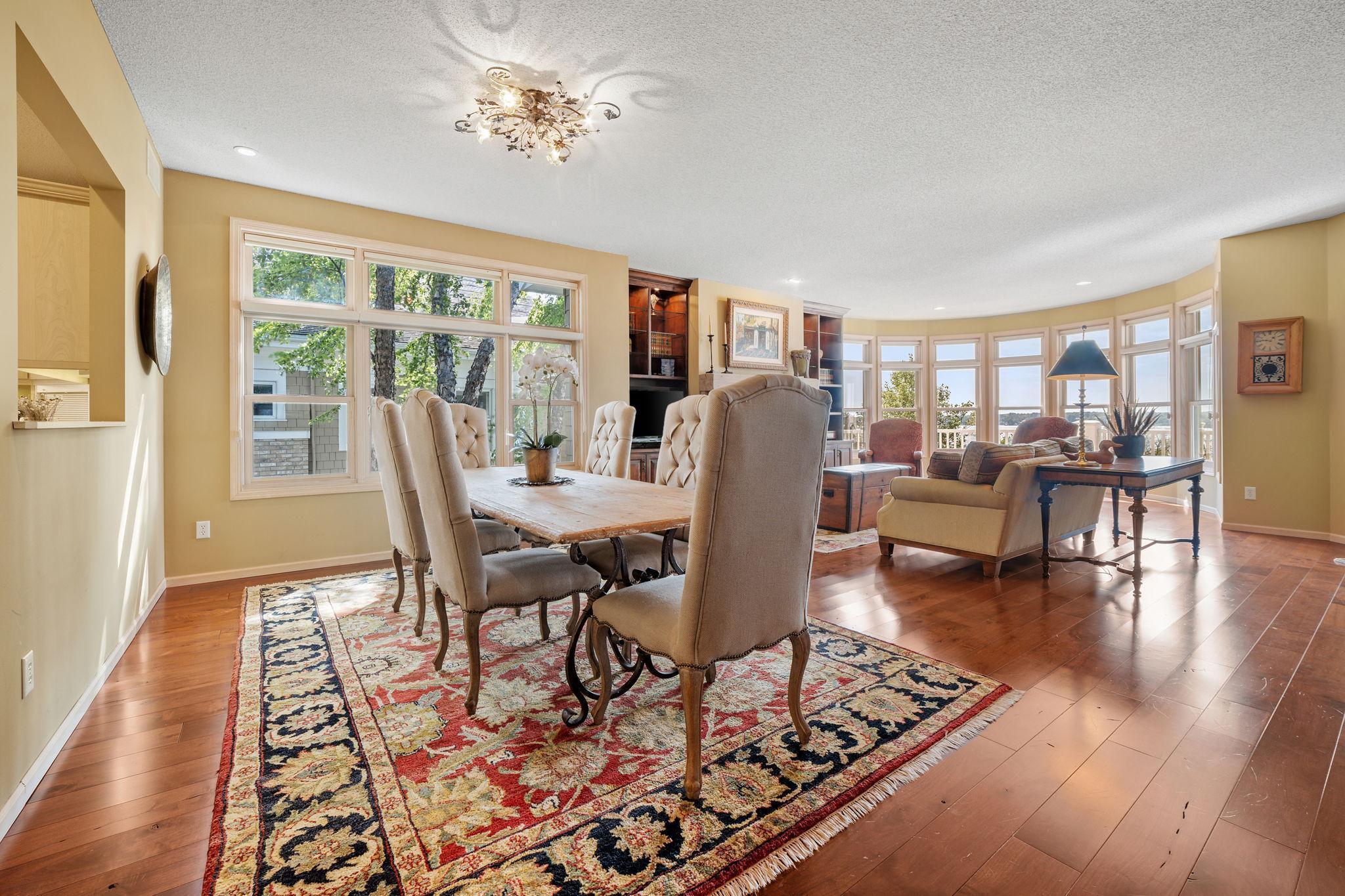 Wayzata, Minnesota, 55391, United States, 4 Bedrooms Bedrooms, ,3 BathroomsBathrooms,Residential,Active,1953718