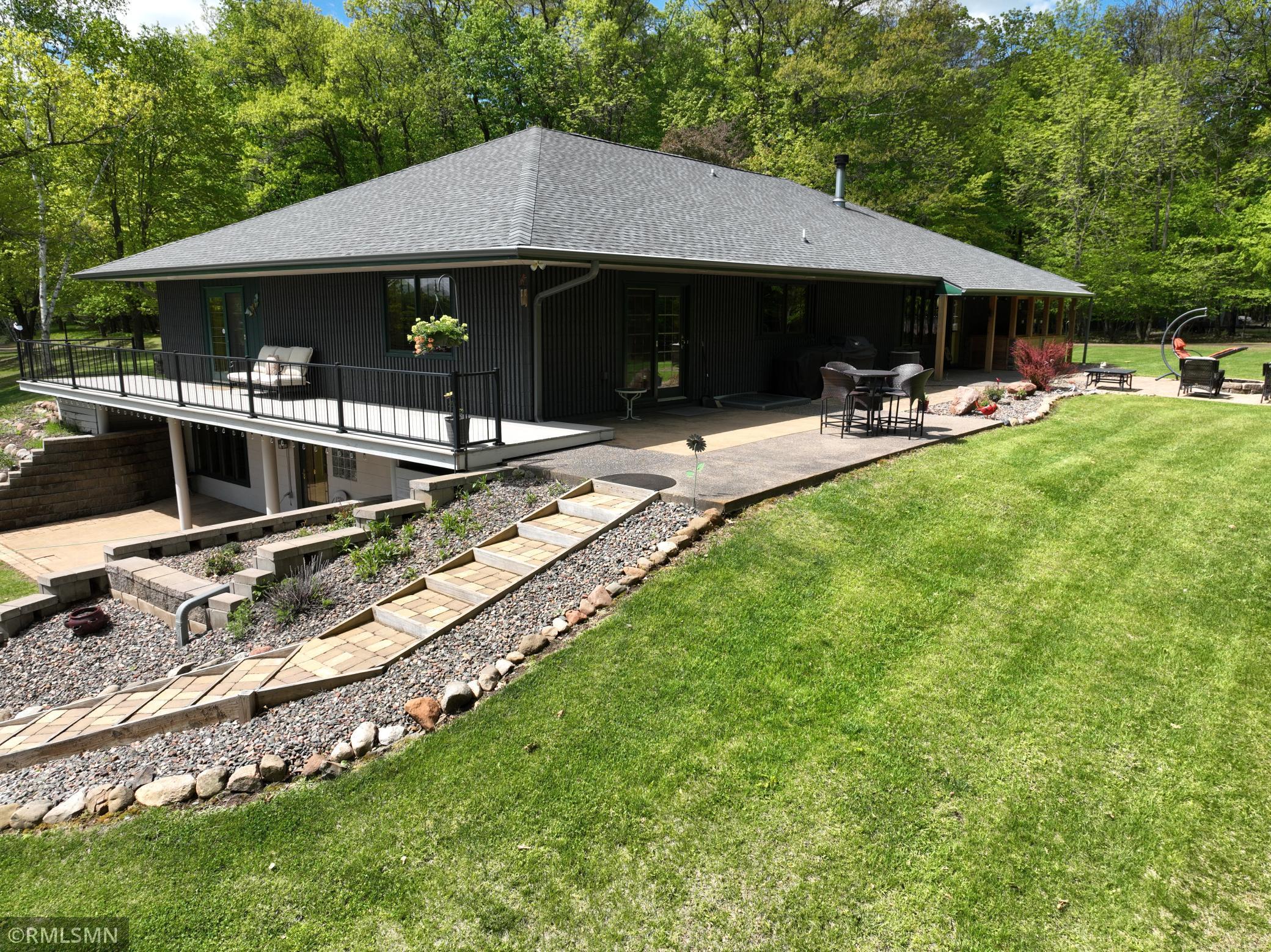Sandstone, Minnesota, 55072, United States, ,4 BathroomsBathrooms,Residential,Active,1843389