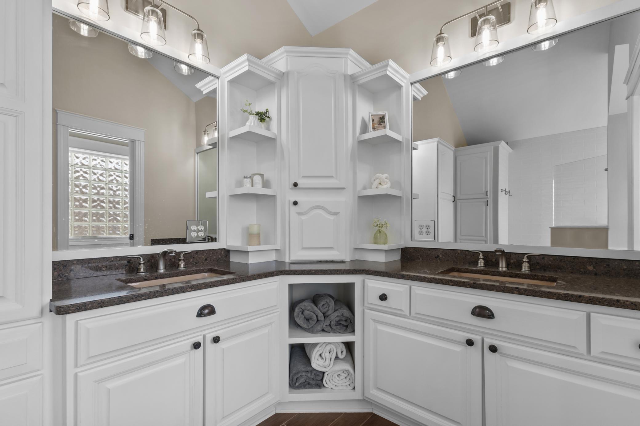 Elko, Minnesota, 55020, United States, 5 Bedrooms Bedrooms, ,5 BathroomsBathrooms,Residential,Active,1942358