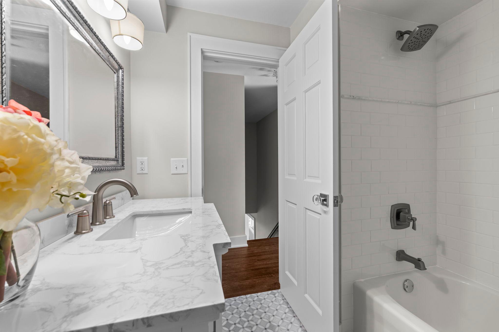 Minneapolis, Minnesota, 55435, United States, 5 Bedrooms Bedrooms, ,5 BathroomsBathrooms,Residential,Active,1944270