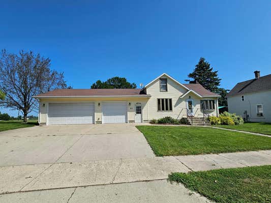 217 2ND AVE NE, FAIRFAX, MN 55332, photo 4 of 57